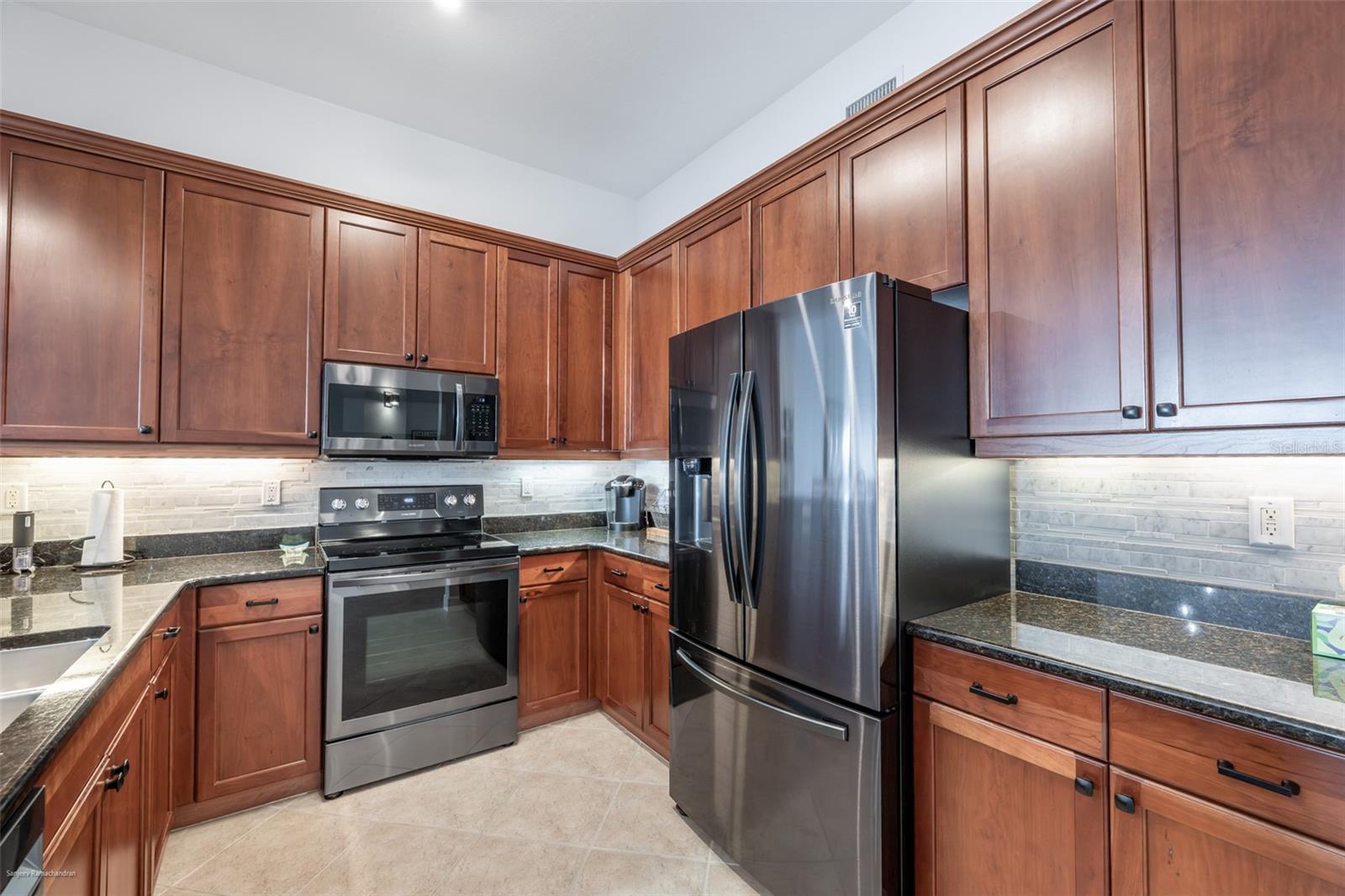 5116 MELBOURNE ST #B303, PUNTA GORDA, FL — photo 6