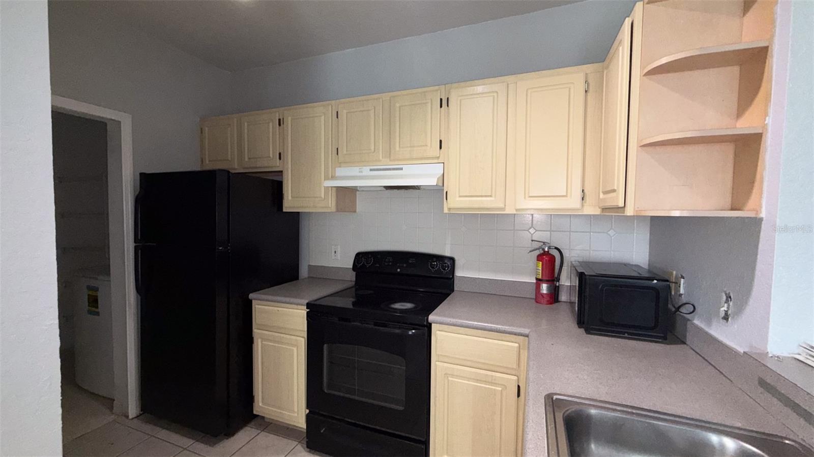 8812 DUNES CT #305, KISSIMMEE, FL — photo 11