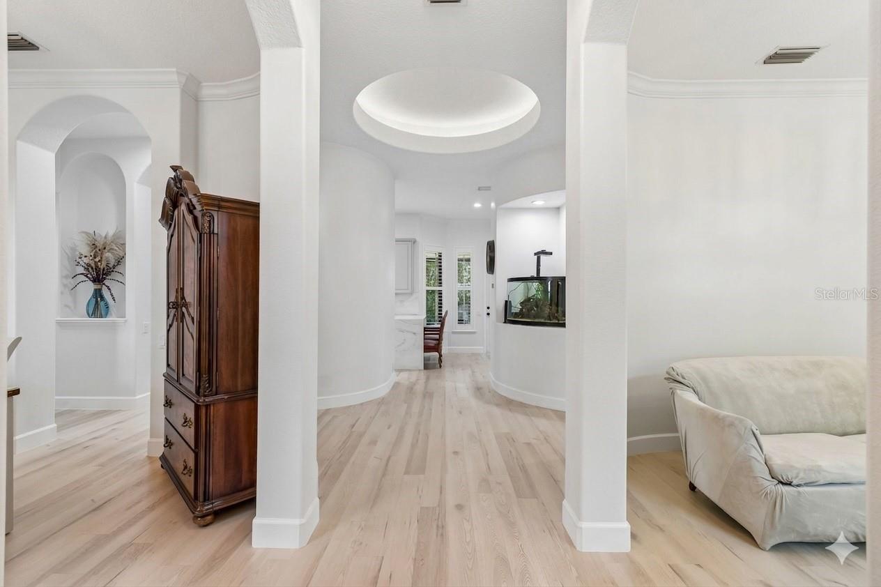 3602 ARLINGTON OAKS CT, TAMPA, FL — photo 9