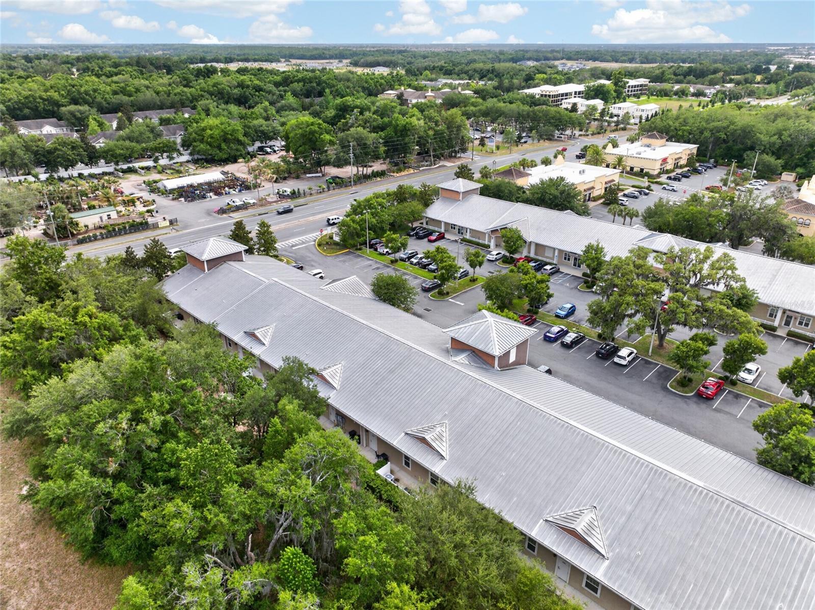 733 COUNTY ROAD 466, LADY LAKE, FL — photo 46