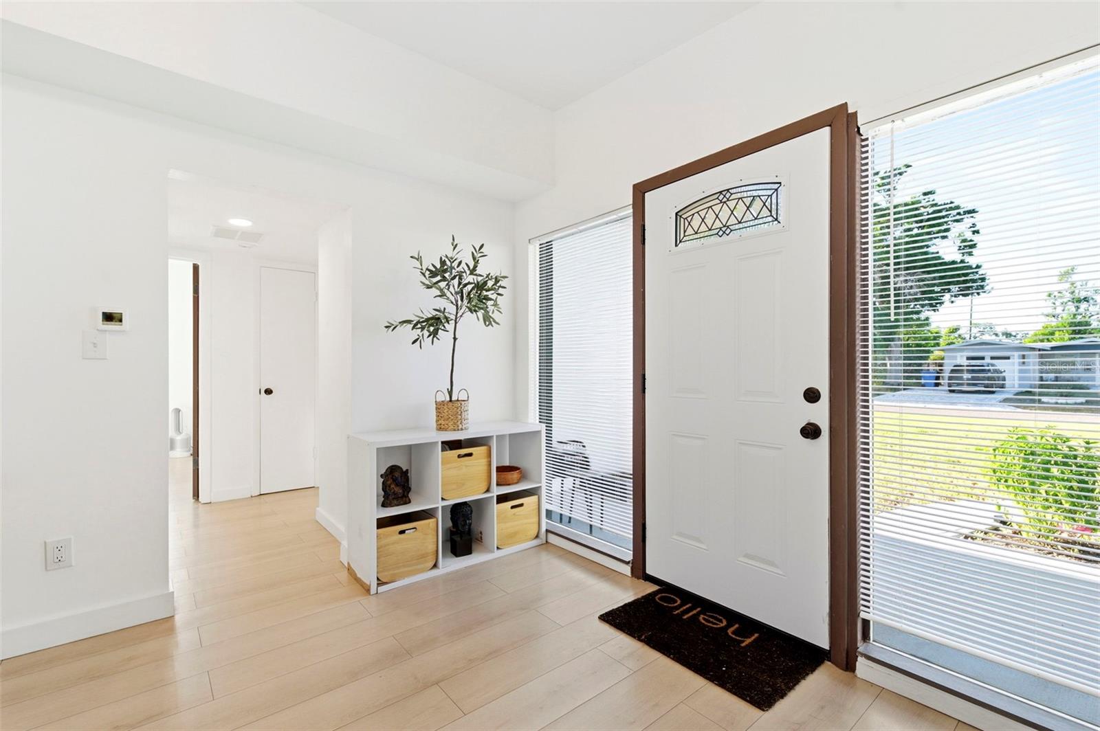6350 HAMPTON DRIVE N, ST PETERSBURG, FL — photo 5