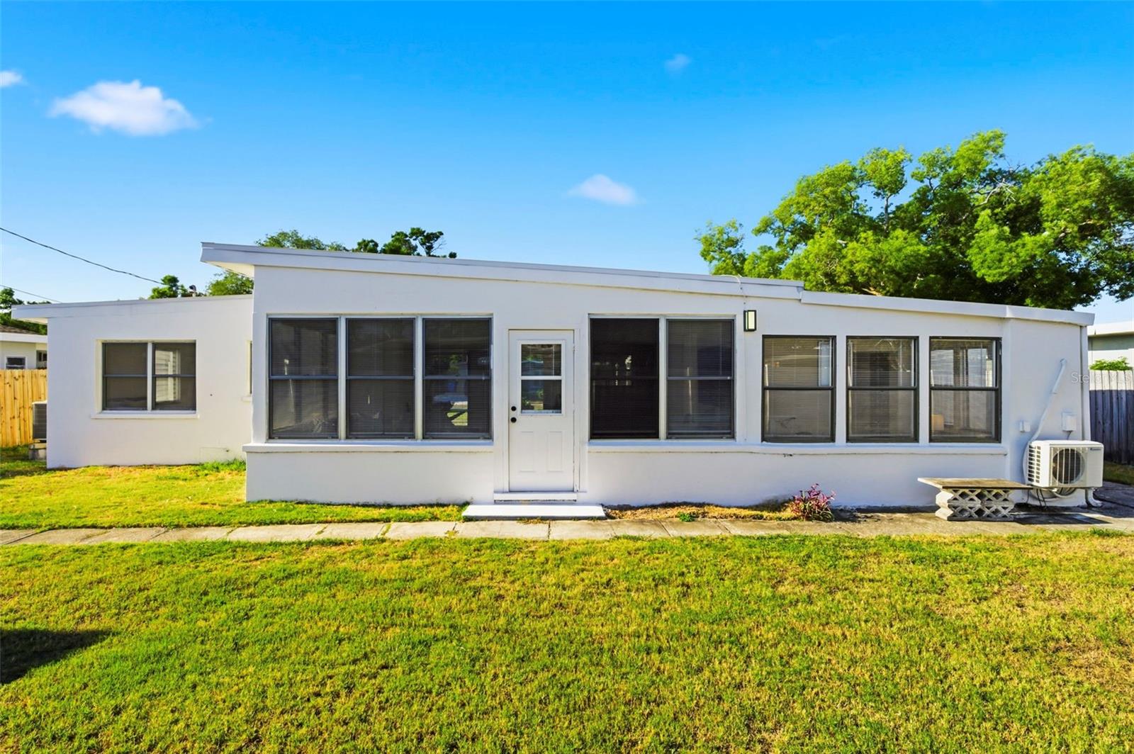6350 HAMPTON DRIVE N, ST PETERSBURG, FL — photo 45