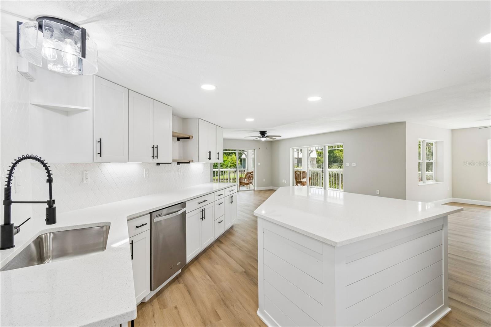 2533 DOLLY BAY DR #101, PALM HARBOR, FL — photo 4