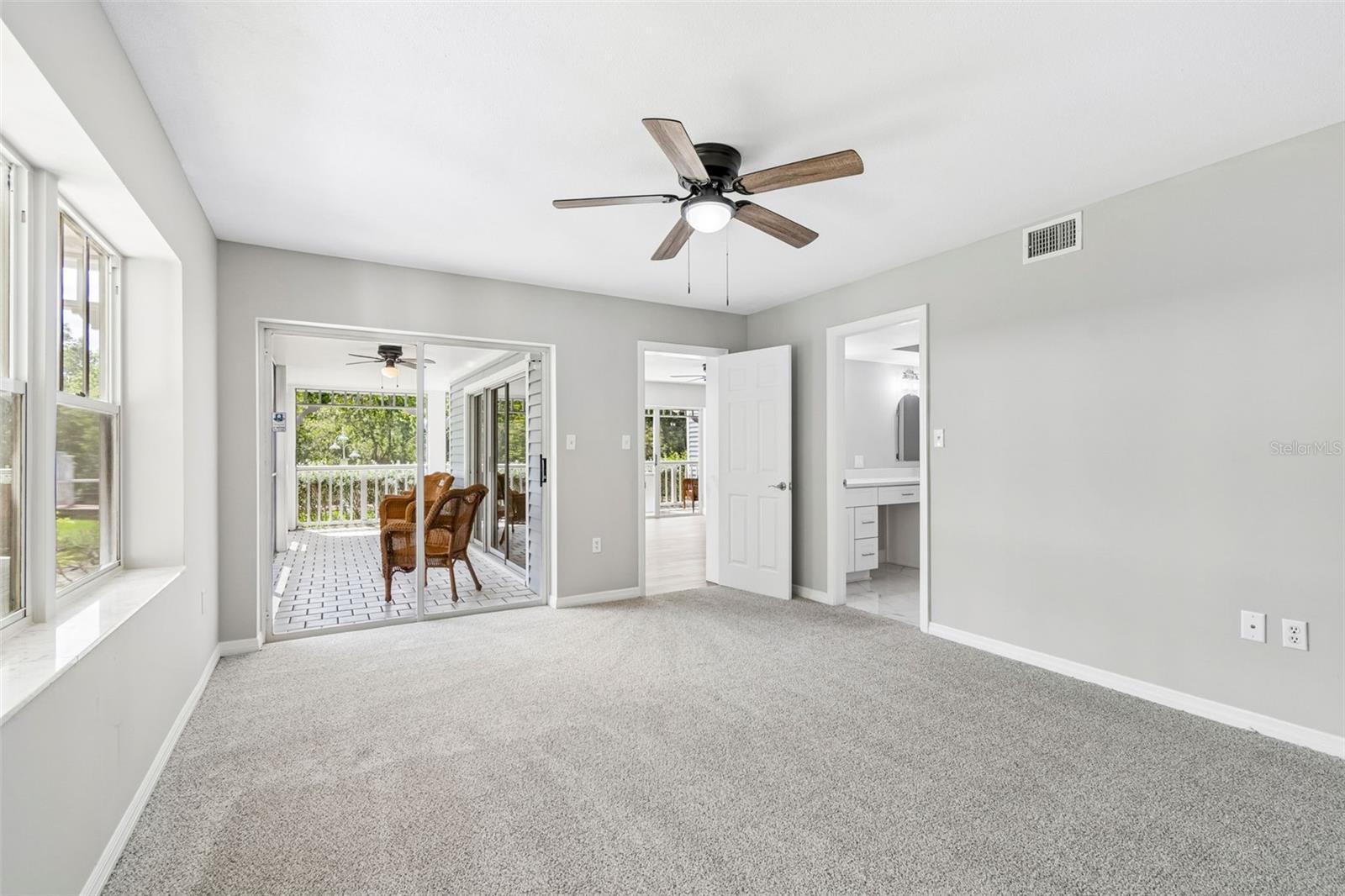 2533 DOLLY BAY DR #101, PALM HARBOR, FL — photo 12