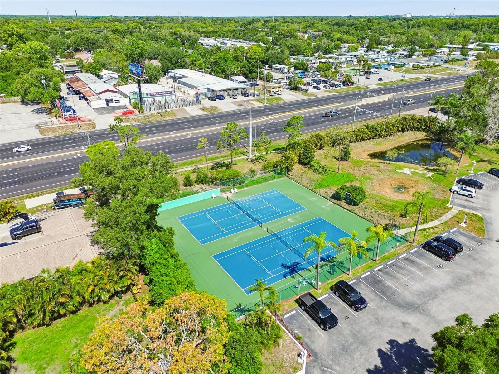 2533 DOLLY BAY DR #101, PALM HARBOR, FL — photo 26