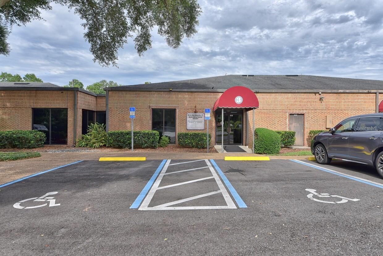 1805 SE LAKE WEIR AVE #3, OCALA, FL