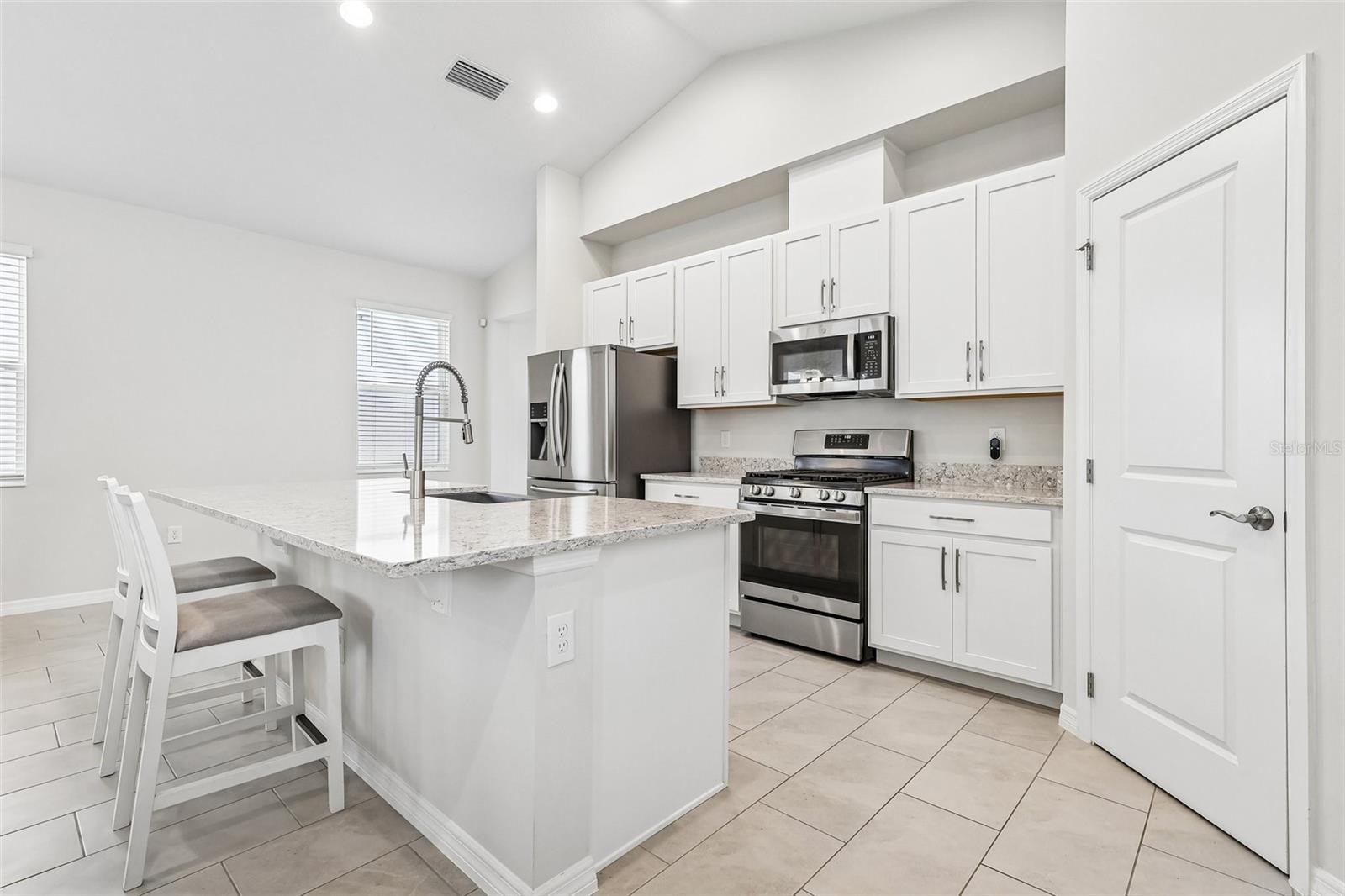 12103 EASTMOOR DR, WINTER GARDEN, FL — photo 6