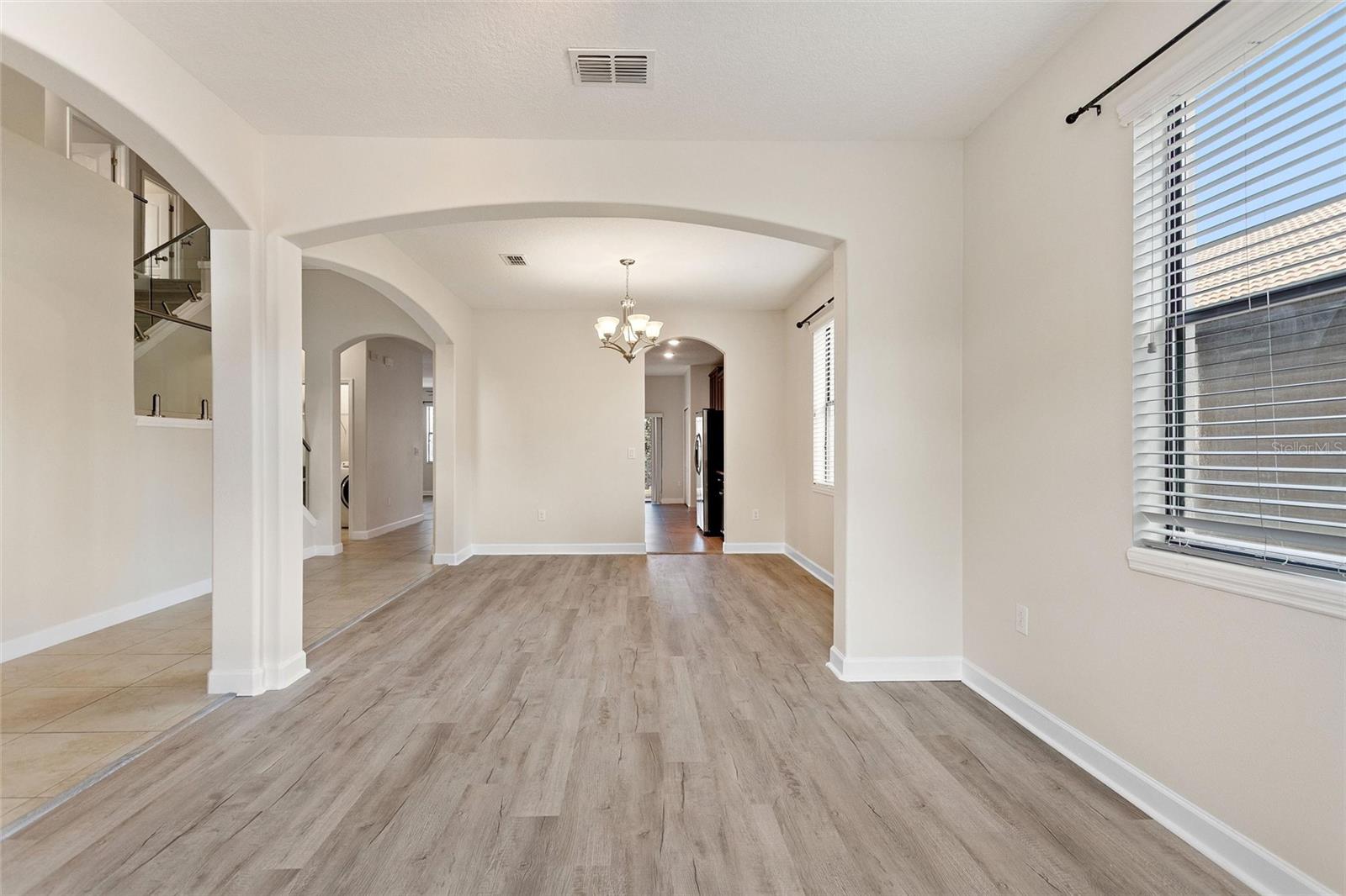 1315 MOSS CREEK LN, DAVENPORT, FL — photo 4