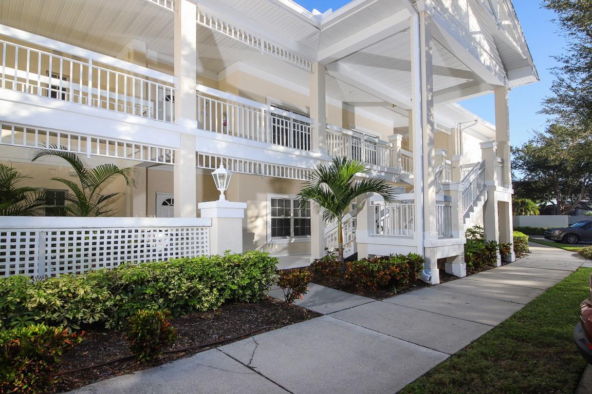 3605 54TH DR W #202, BRADENTON, FL
