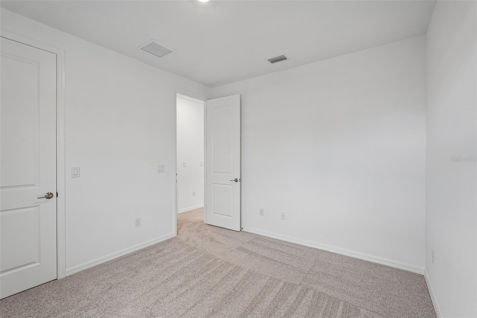 7008 FOXBORO WAY, NOKOMIS, FL — photo 31
