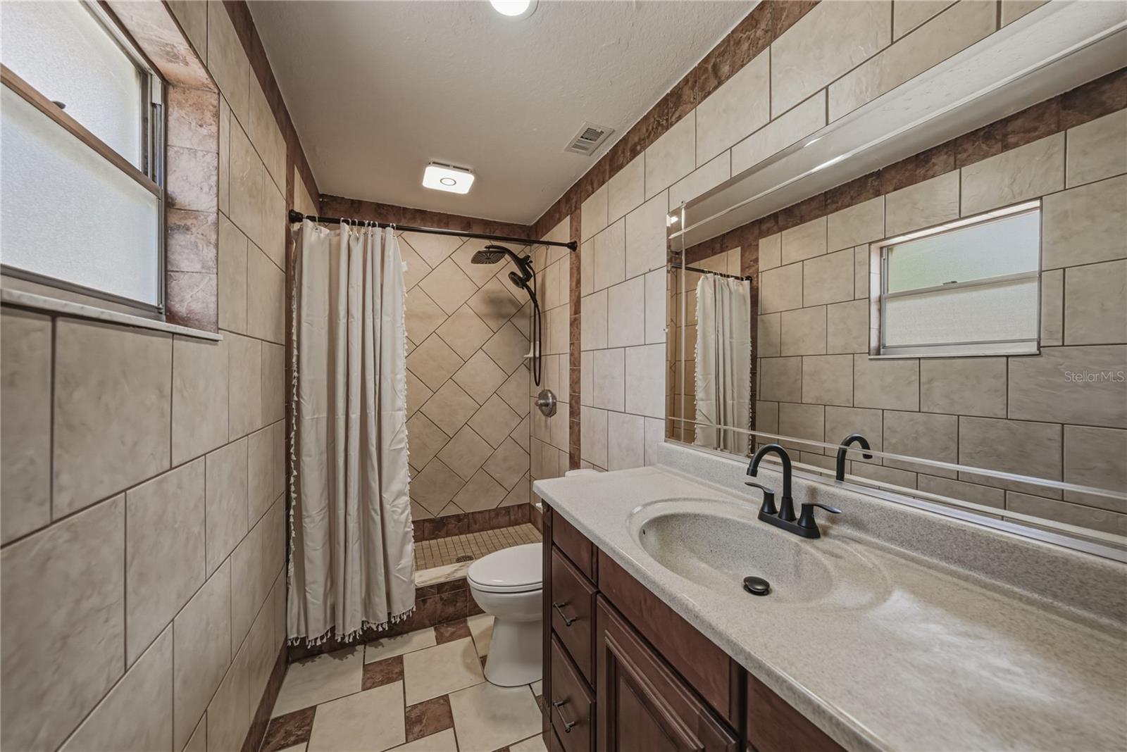 37634 HIDDEN PARK CT, DADE CITY, FL — photo 27