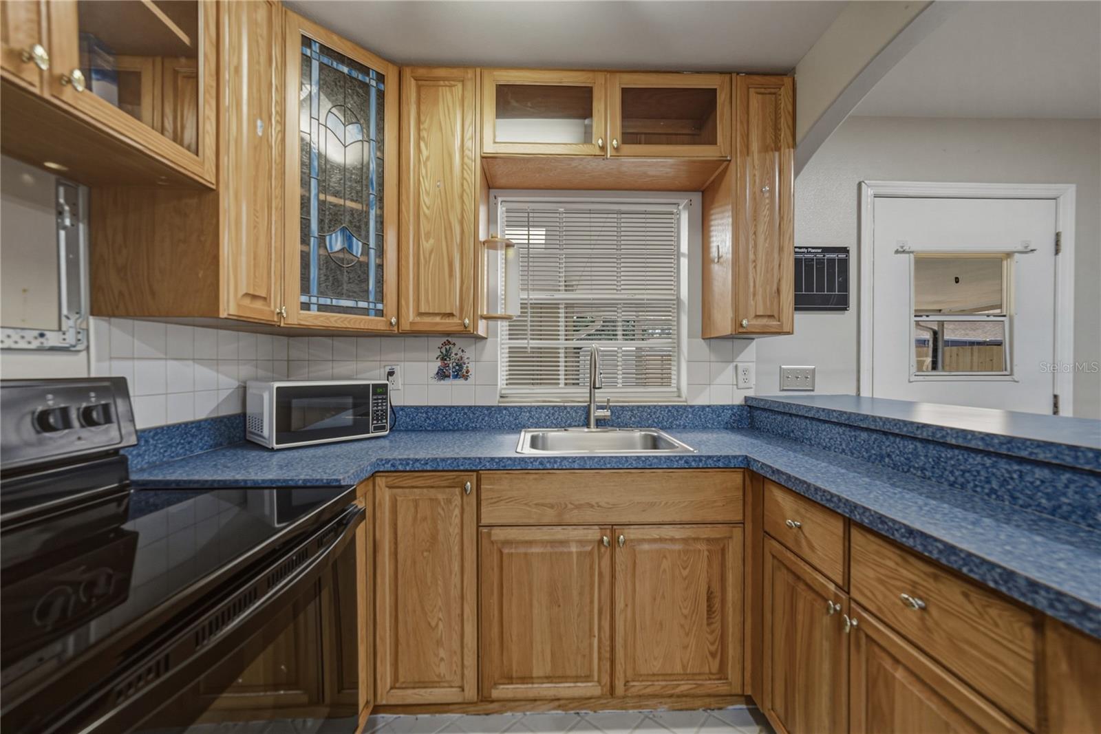 37634 HIDDEN PARK CT, DADE CITY, FL — photo 48