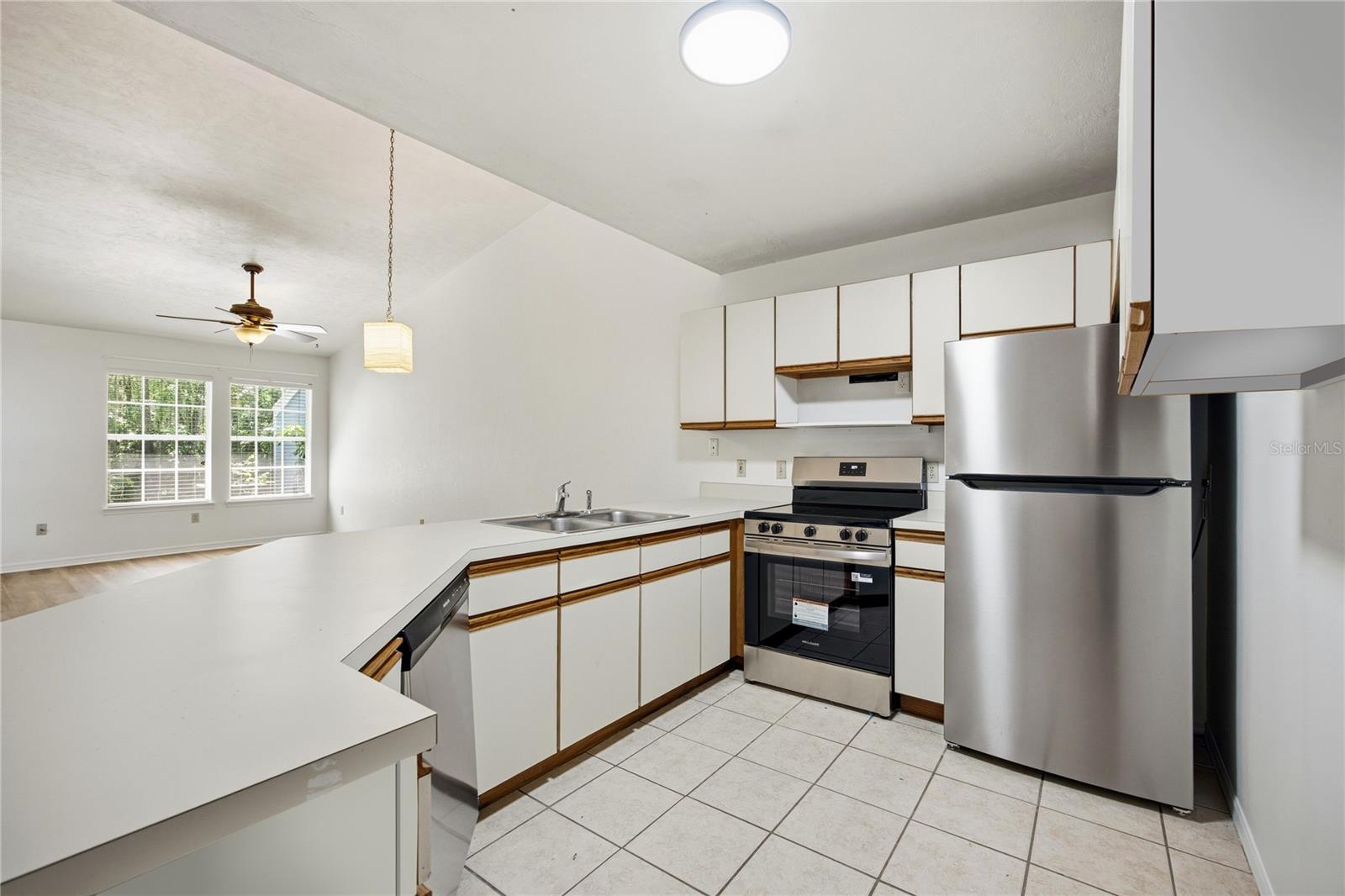 218 NW 50TH BLVD #K, GAINESVILLE, FL — photo 12