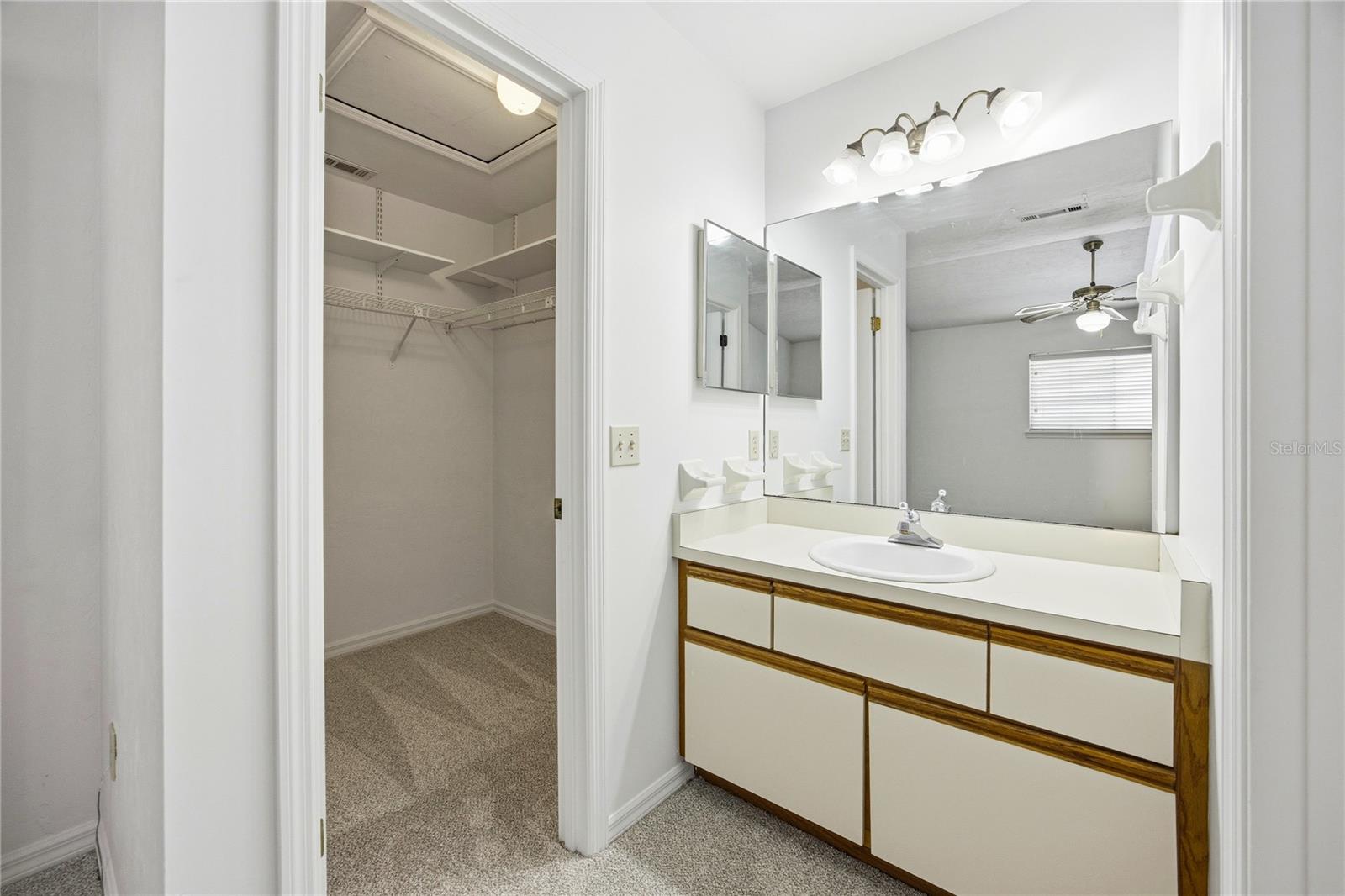 218 NW 50TH BLVD #K, GAINESVILLE, FL — photo 26