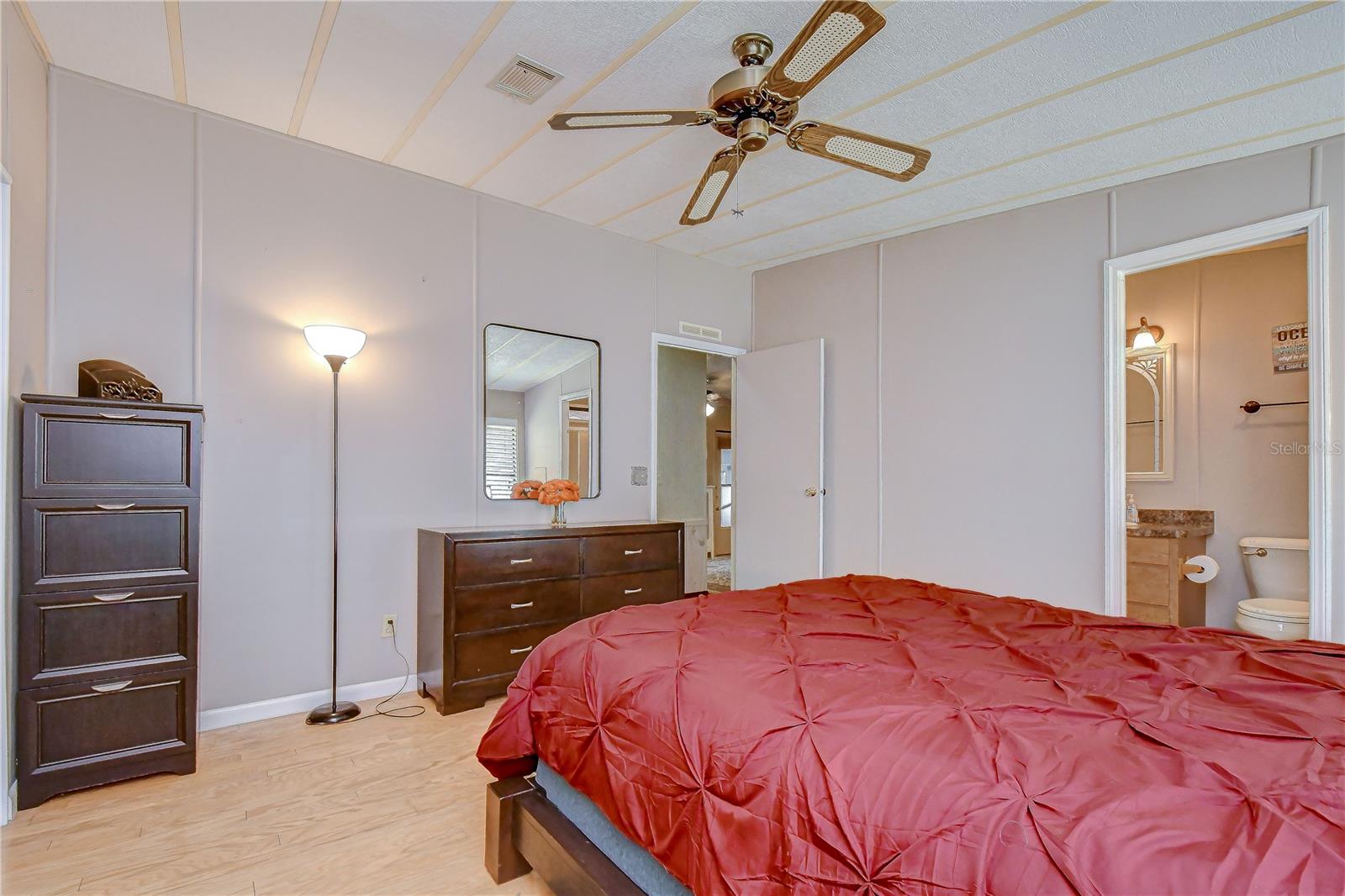 35123 COLONY HILLS DR, ZEPHYRHILLS, FL — photo 31