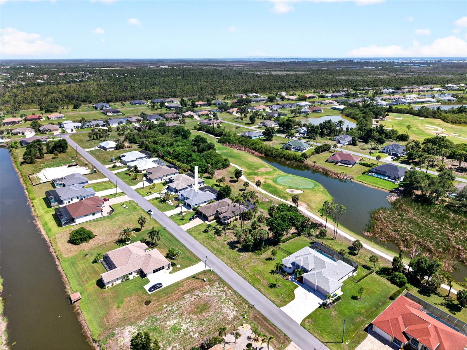 16 TOURNAMENT RD, ROTONDA WEST, FL — photo 2