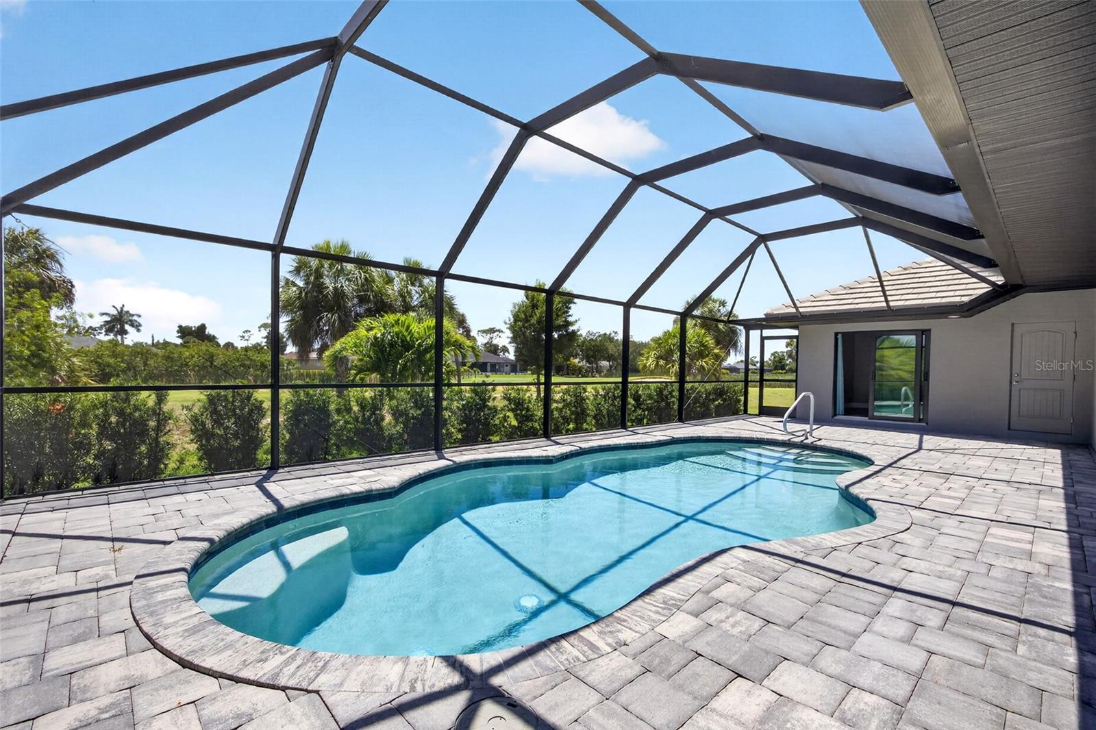 16 TOURNAMENT RD, ROTONDA WEST, FL — photo 3