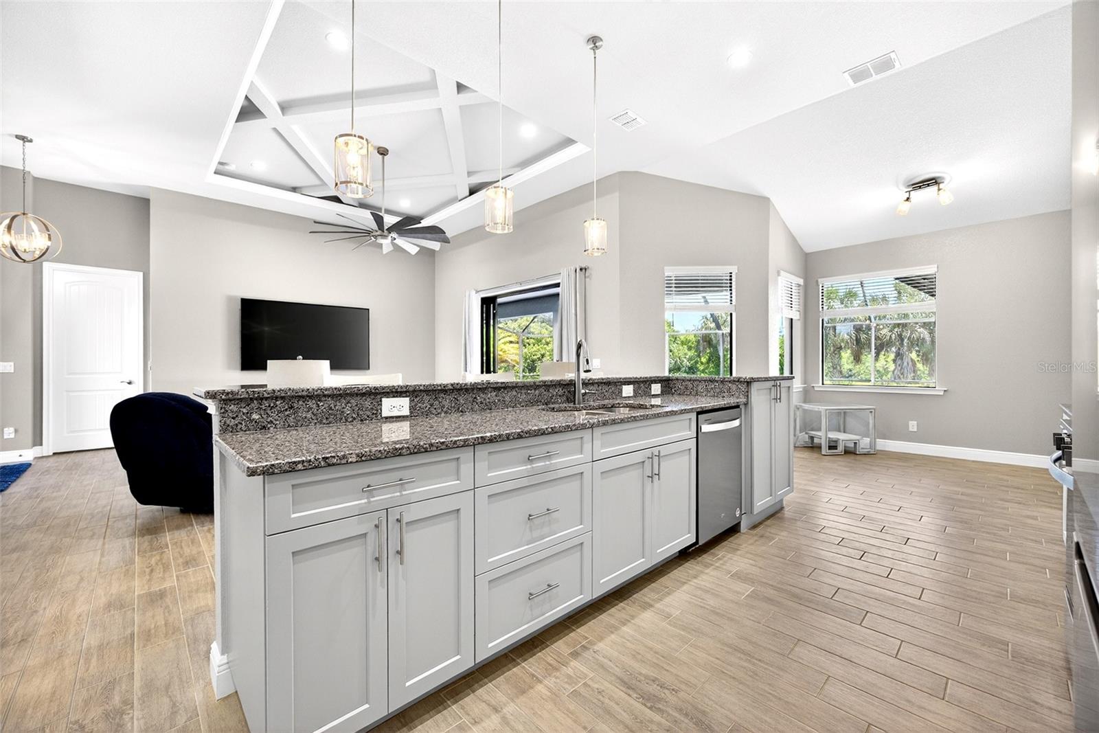 16 TOURNAMENT RD, ROTONDA WEST, FL — photo 12