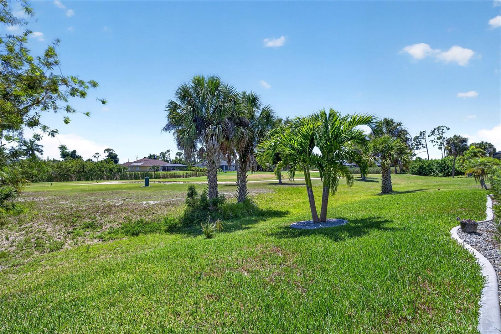 16 TOURNAMENT RD, ROTONDA WEST, FL — photo 36