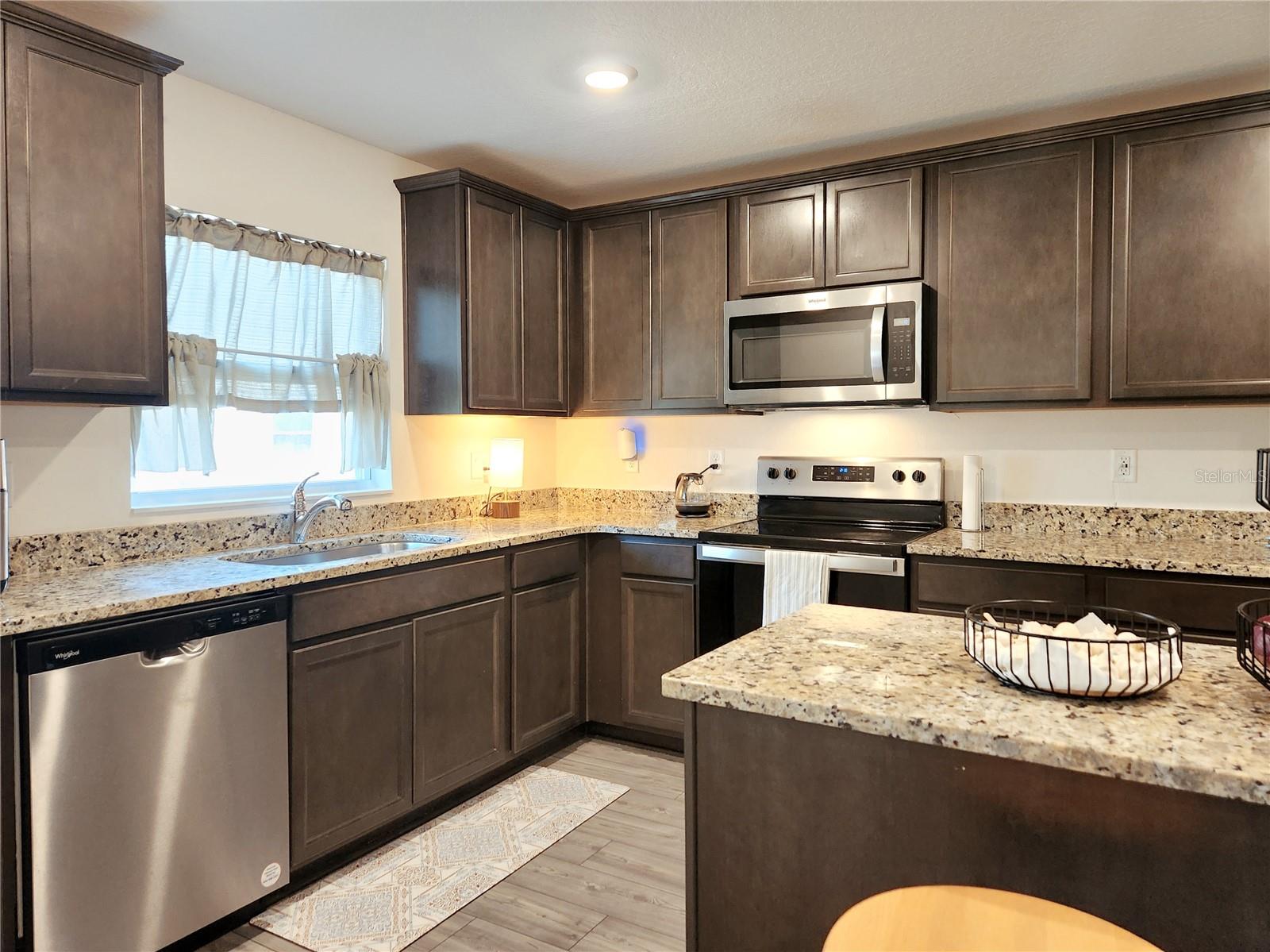 1679 WYNFORD CIR, TAVARES, FL — photo 24