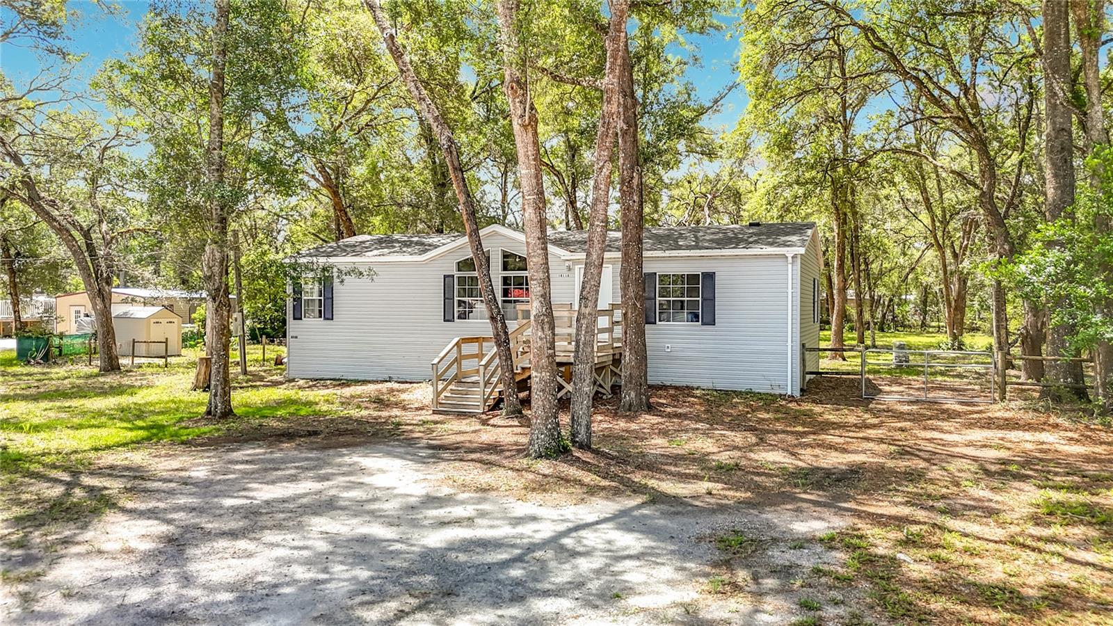 18118 PORSCHE PL, SPRING HILL, FL — photo 2