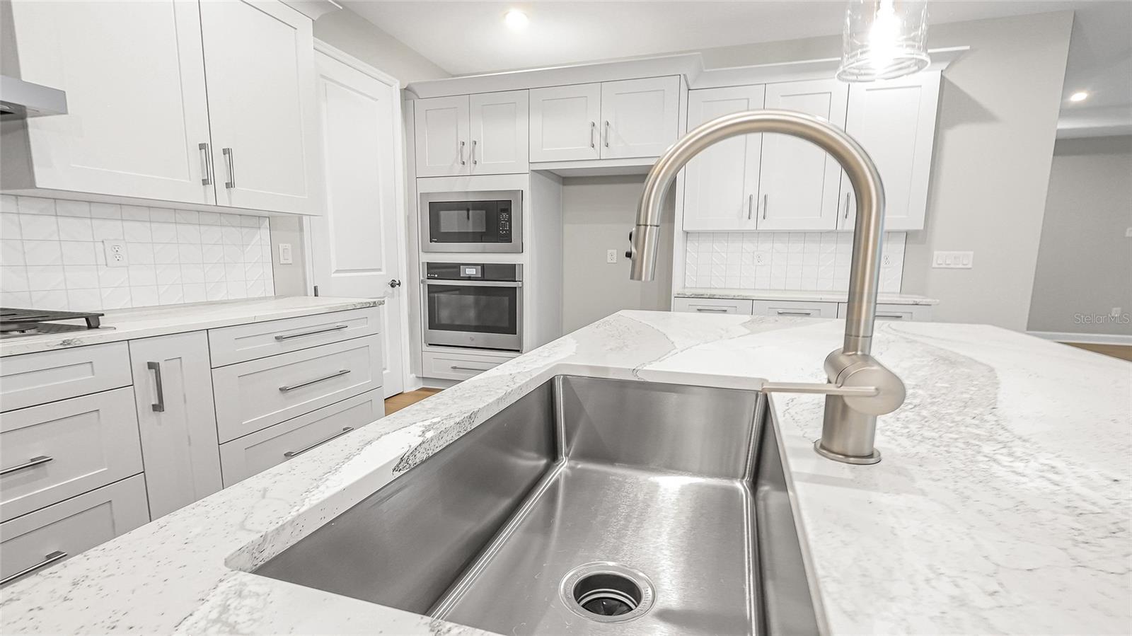 1613 BELLAGIO LOOP, TAVARES, FL — photo 34