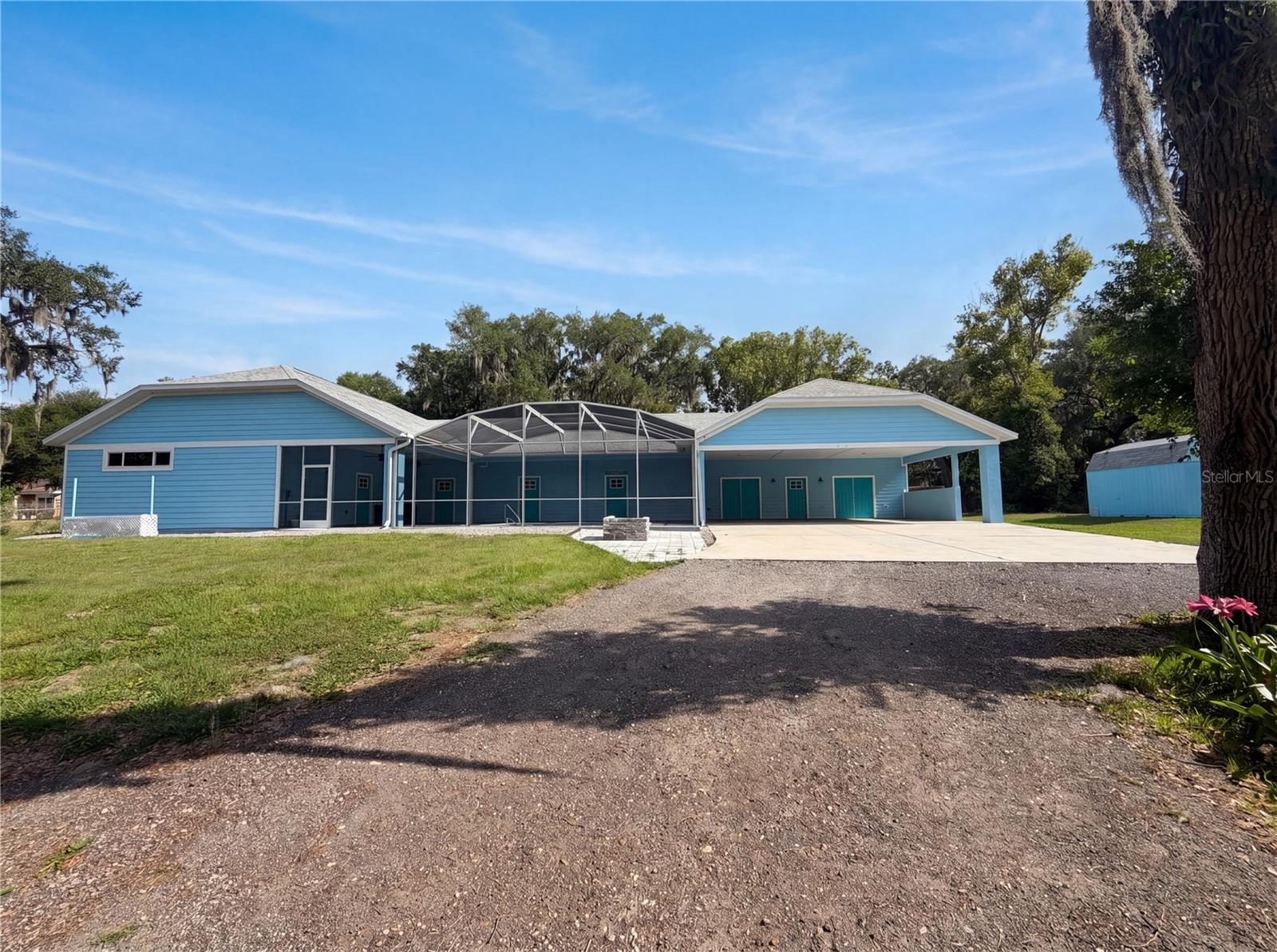 2700 WESTSIDE DR, LEESBURG, FL