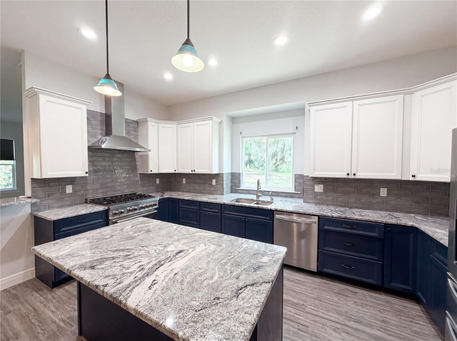 2700 WESTSIDE DR, LEESBURG, FL — photo 18