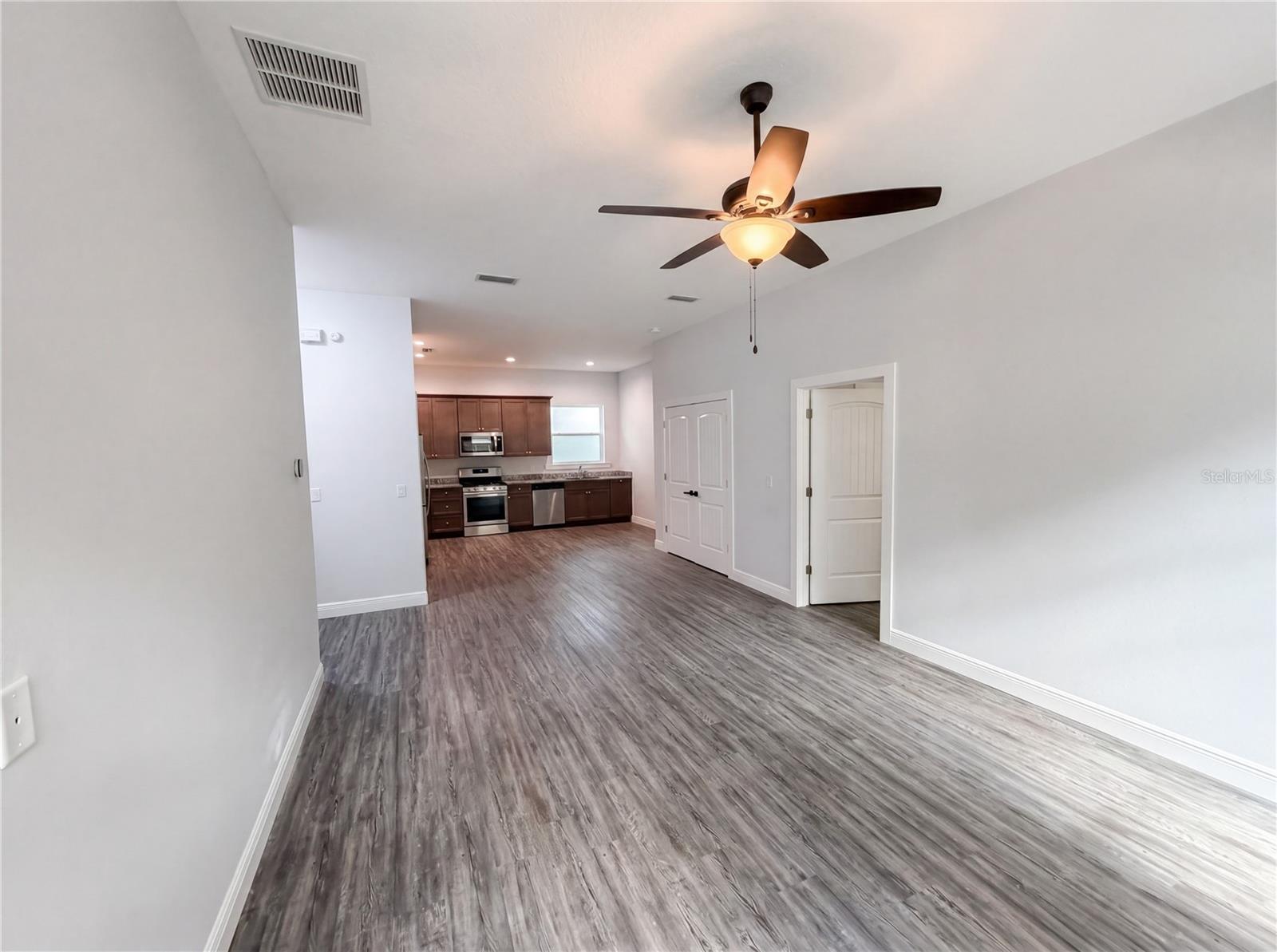 2700 WESTSIDE DR, LEESBURG, FL — photo 25