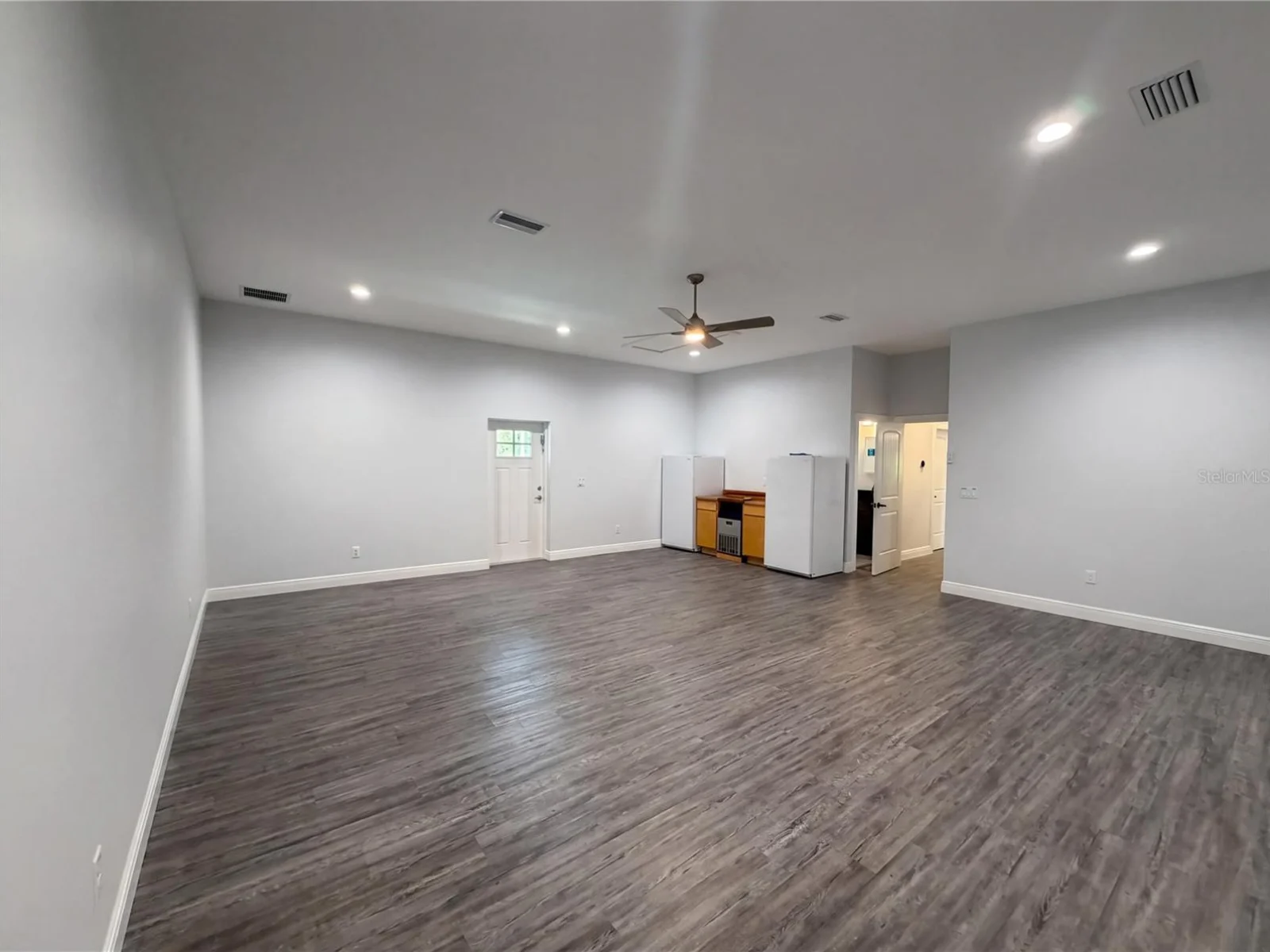 2700 WESTSIDE DR, LEESBURG, FL — photo 29