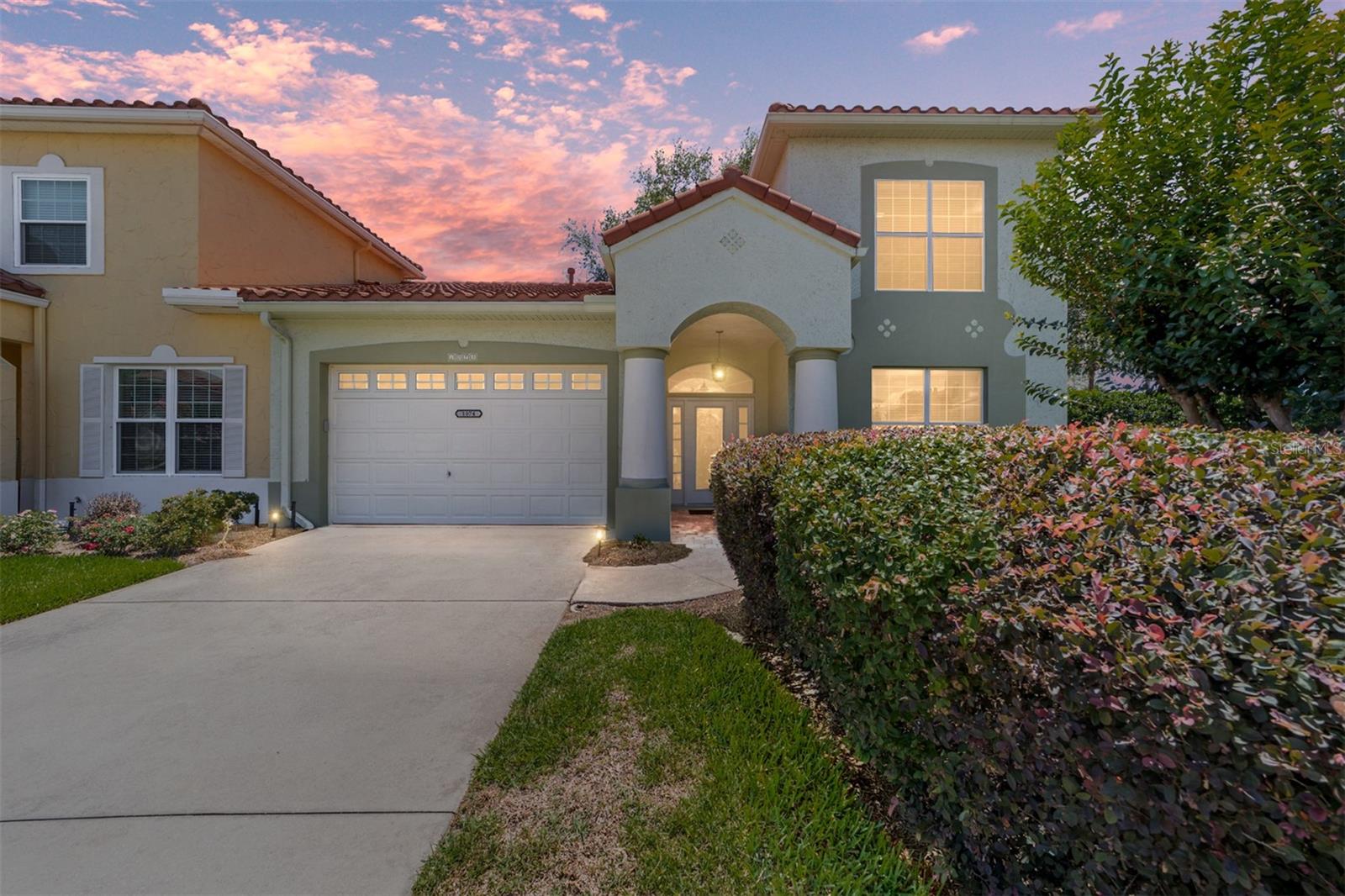 1074 AVENIDA SONOMA, LADY LAKE, FL