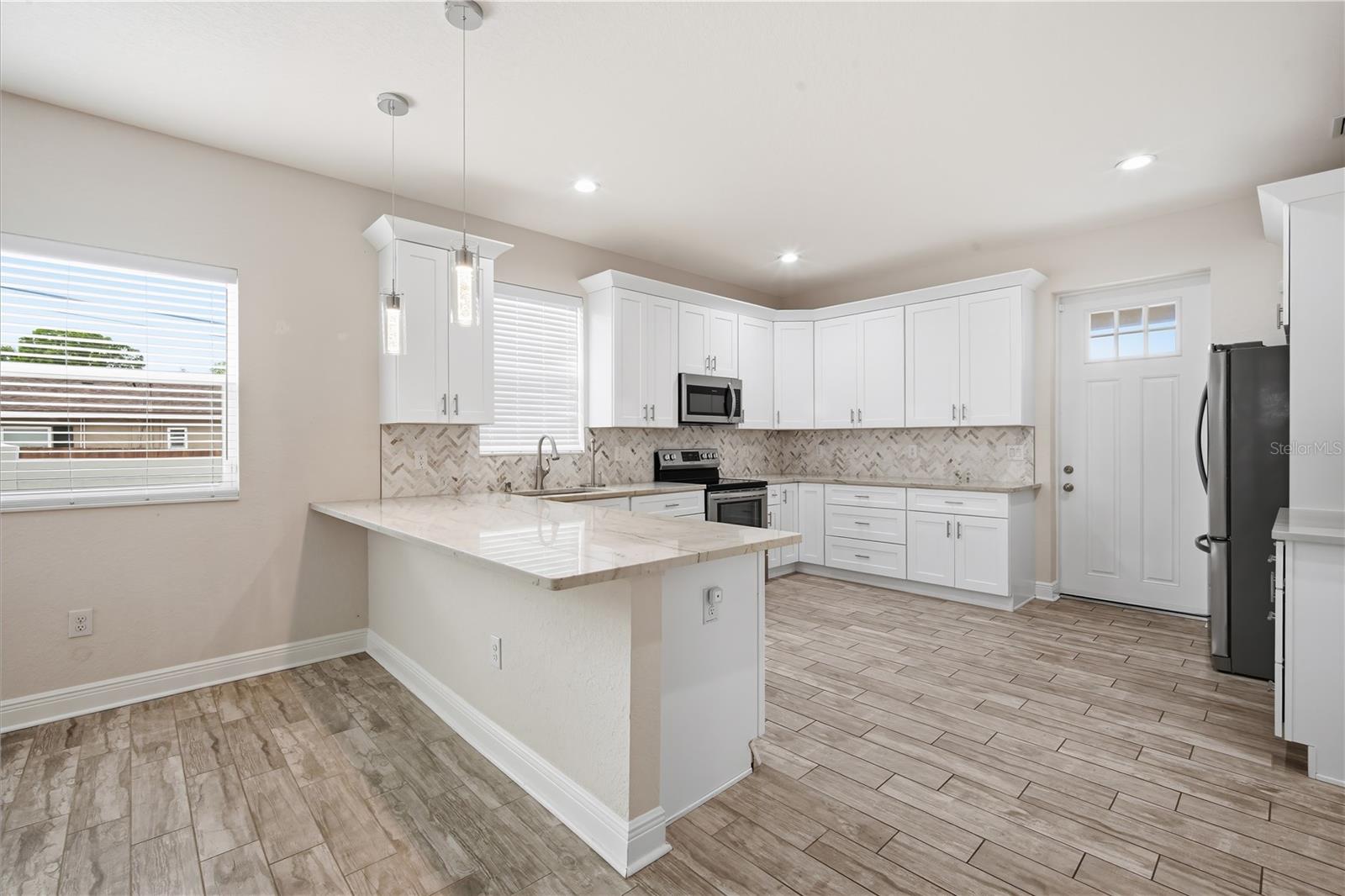 2904 BANZA ST, TAMPA, FL — photo 6