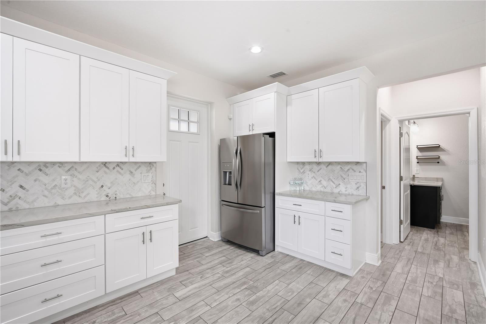 2904 BANZA ST, TAMPA, FL — photo 9