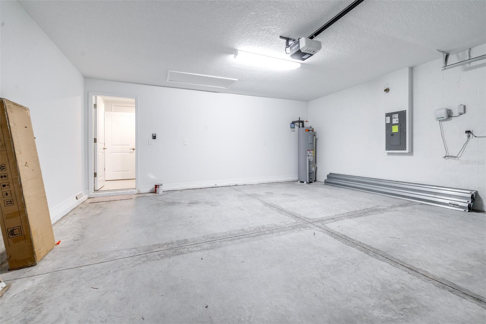 5182 FIDDLE FIG AVE, WIMAUMA, FL — photo 32