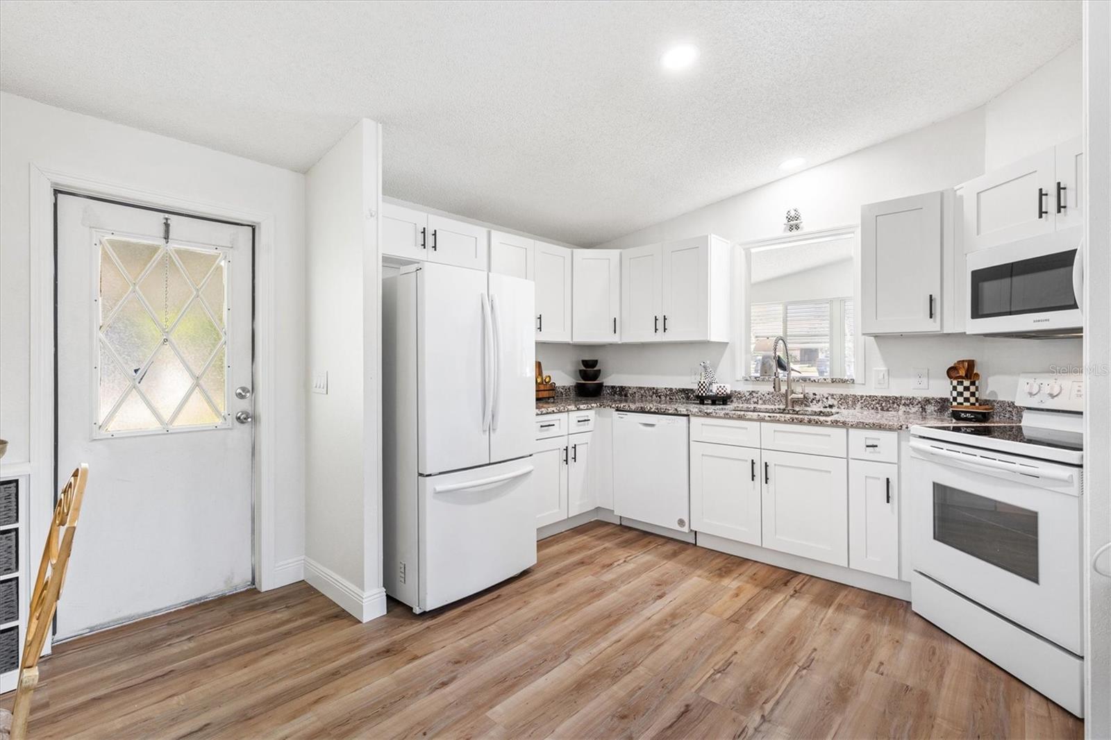 1616 BAYHILL DR, LADY LAKE, FL — photo 5