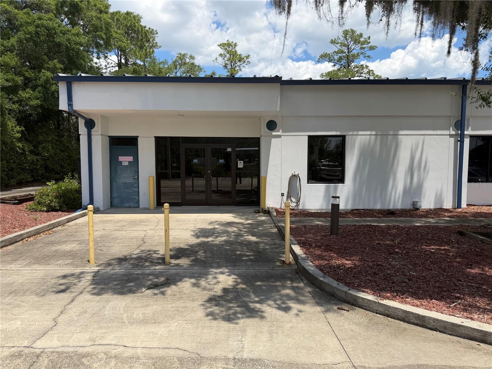 2 MCCORMICK DR, PALM COAST, FL