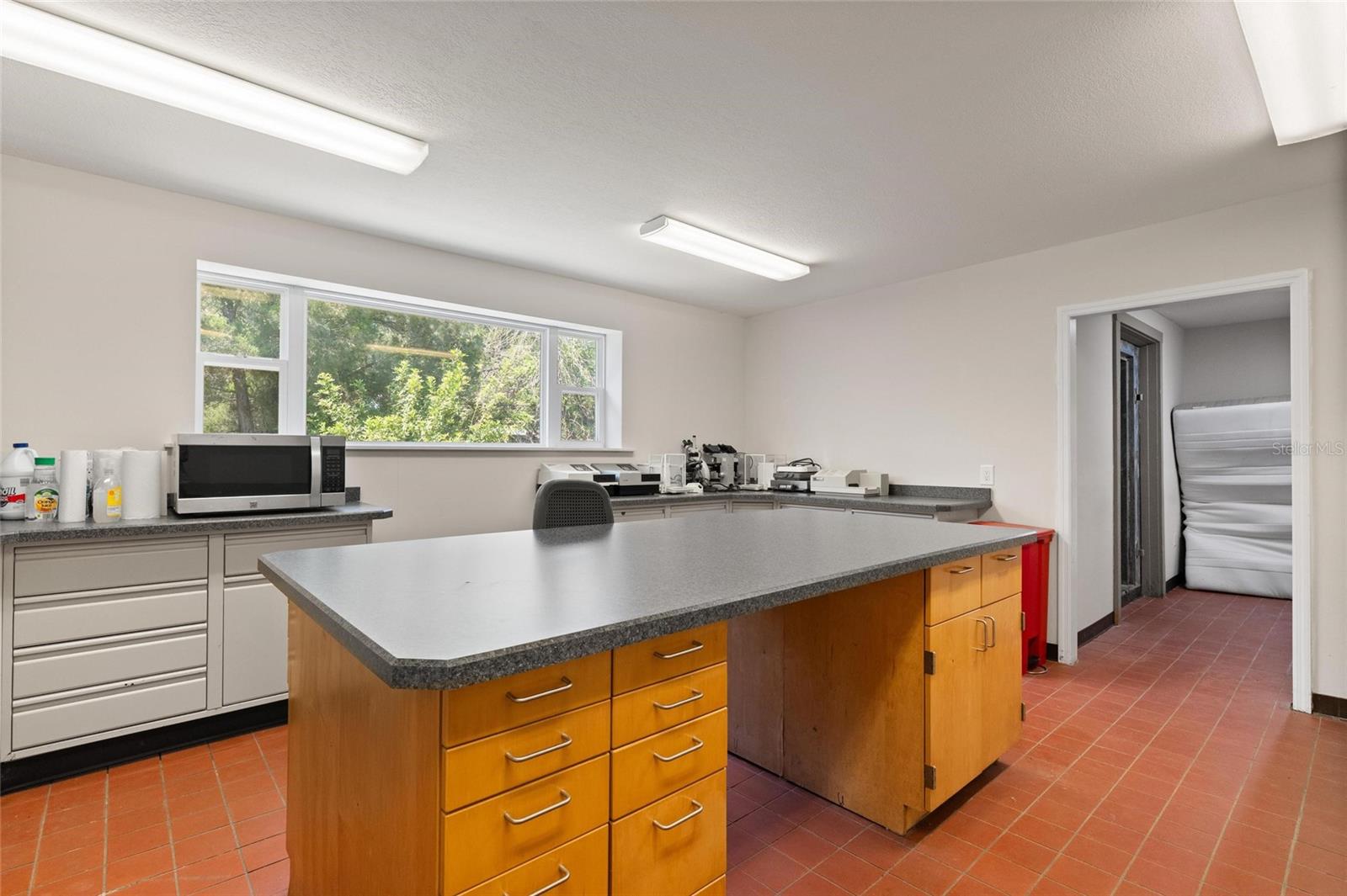 6018 & 6024 CORTEZ BLVD, WEEKI WACHEE, FL — photo 21