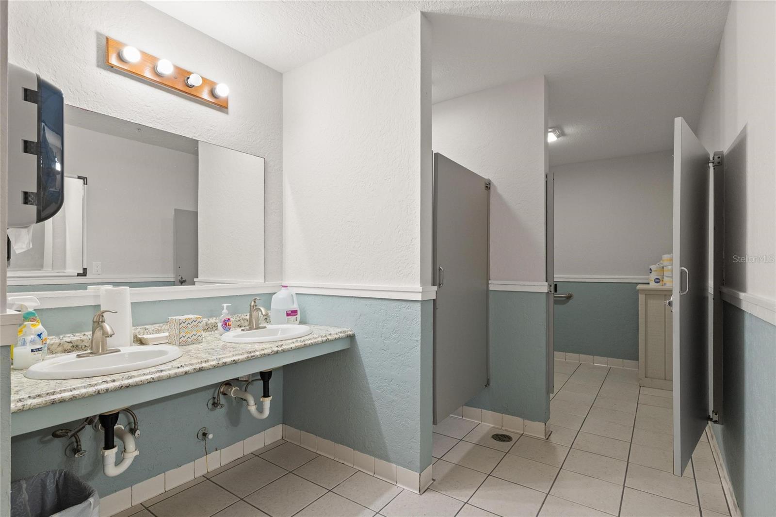6018 & 6024 CORTEZ BLVD, WEEKI WACHEE, FL — photo 44