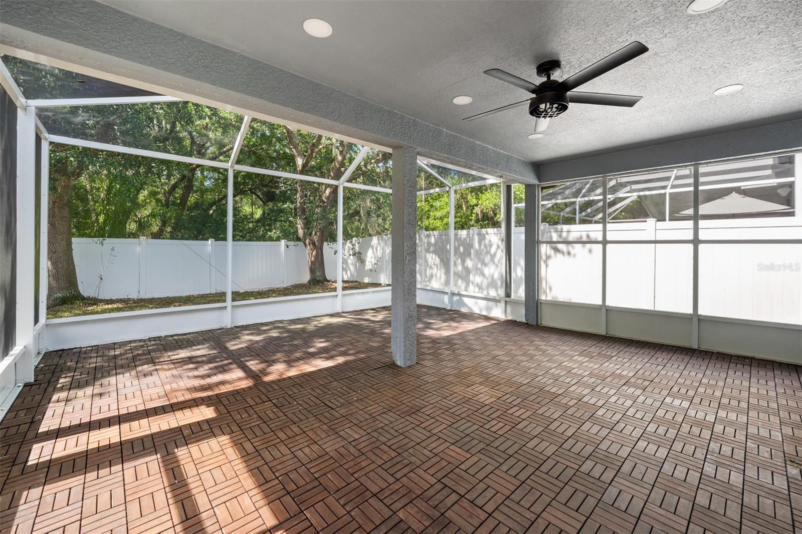 380 ROSALIND LN, OLDSMAR, FL — photo 35