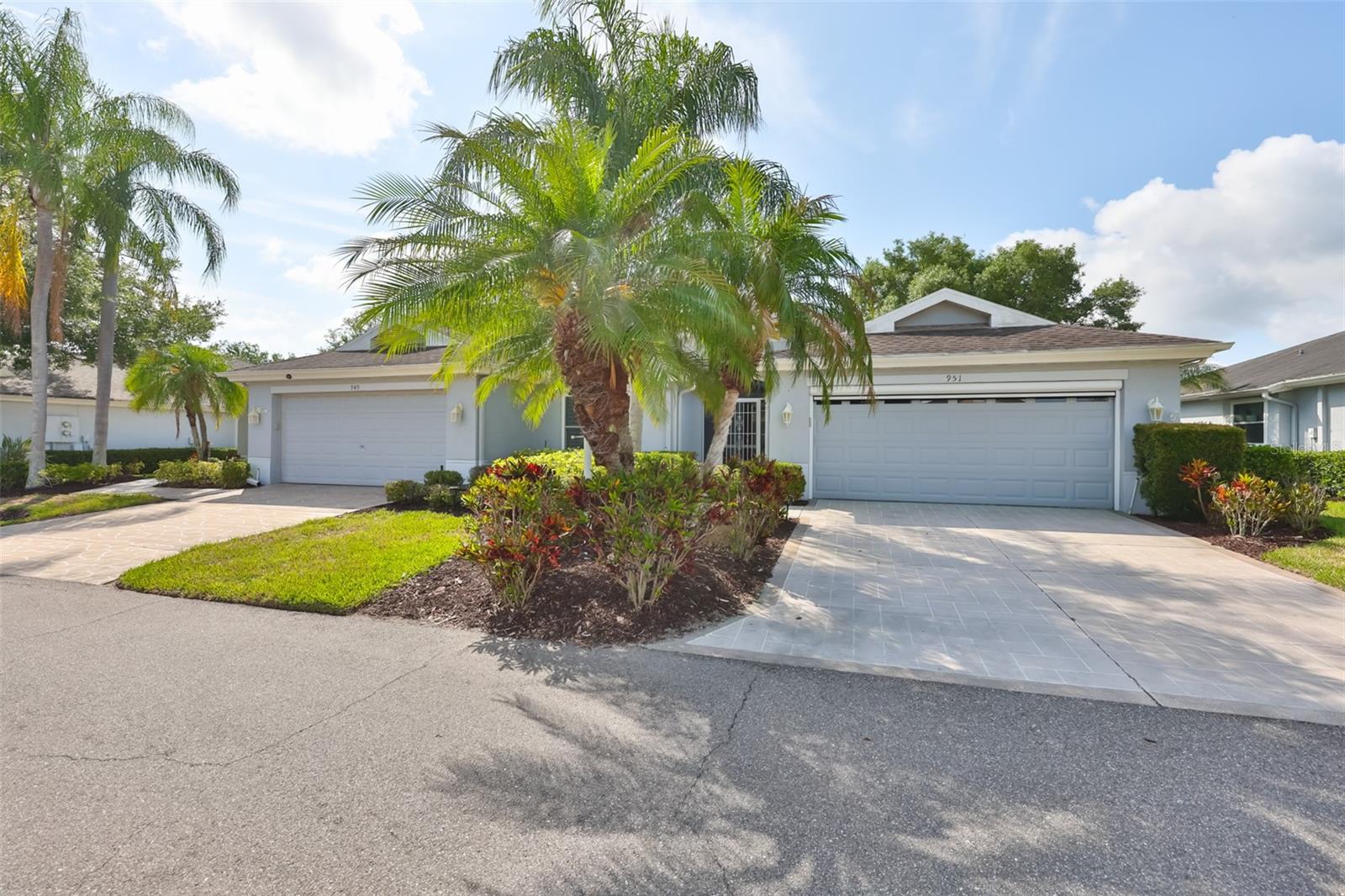 951 VILLEROY GREENS DR, SUN CITY CENTER, FL — photo 2