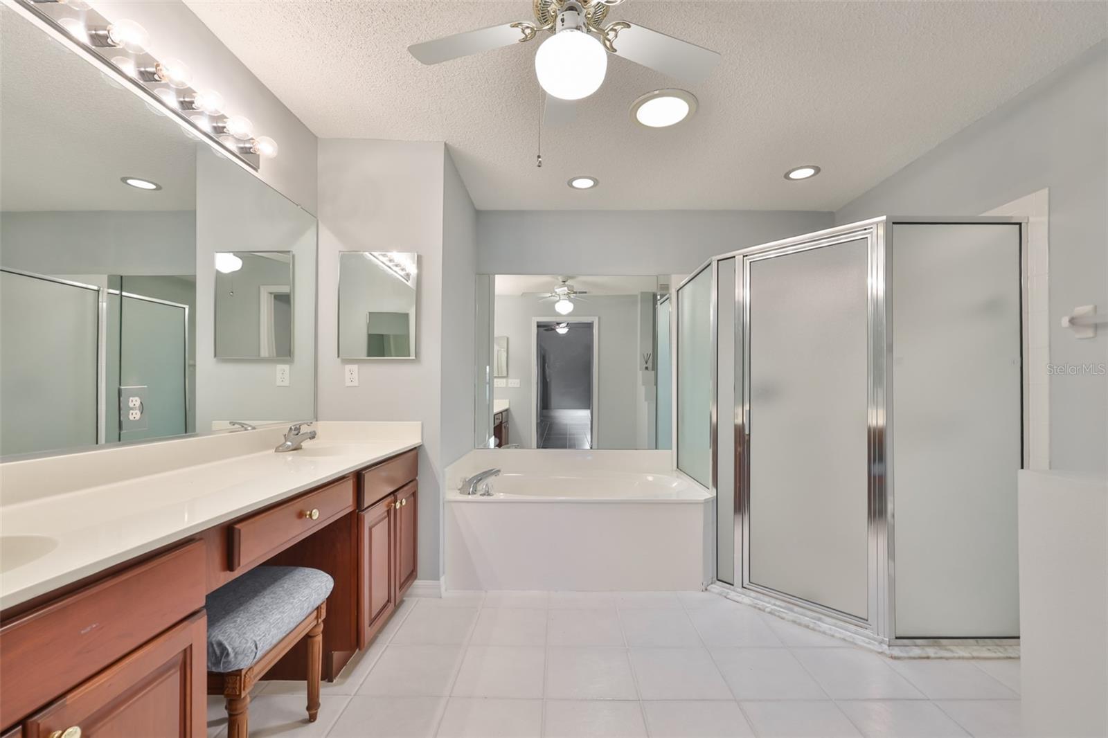 951 VILLEROY GREENS DR, SUN CITY CENTER, FL — photo 30