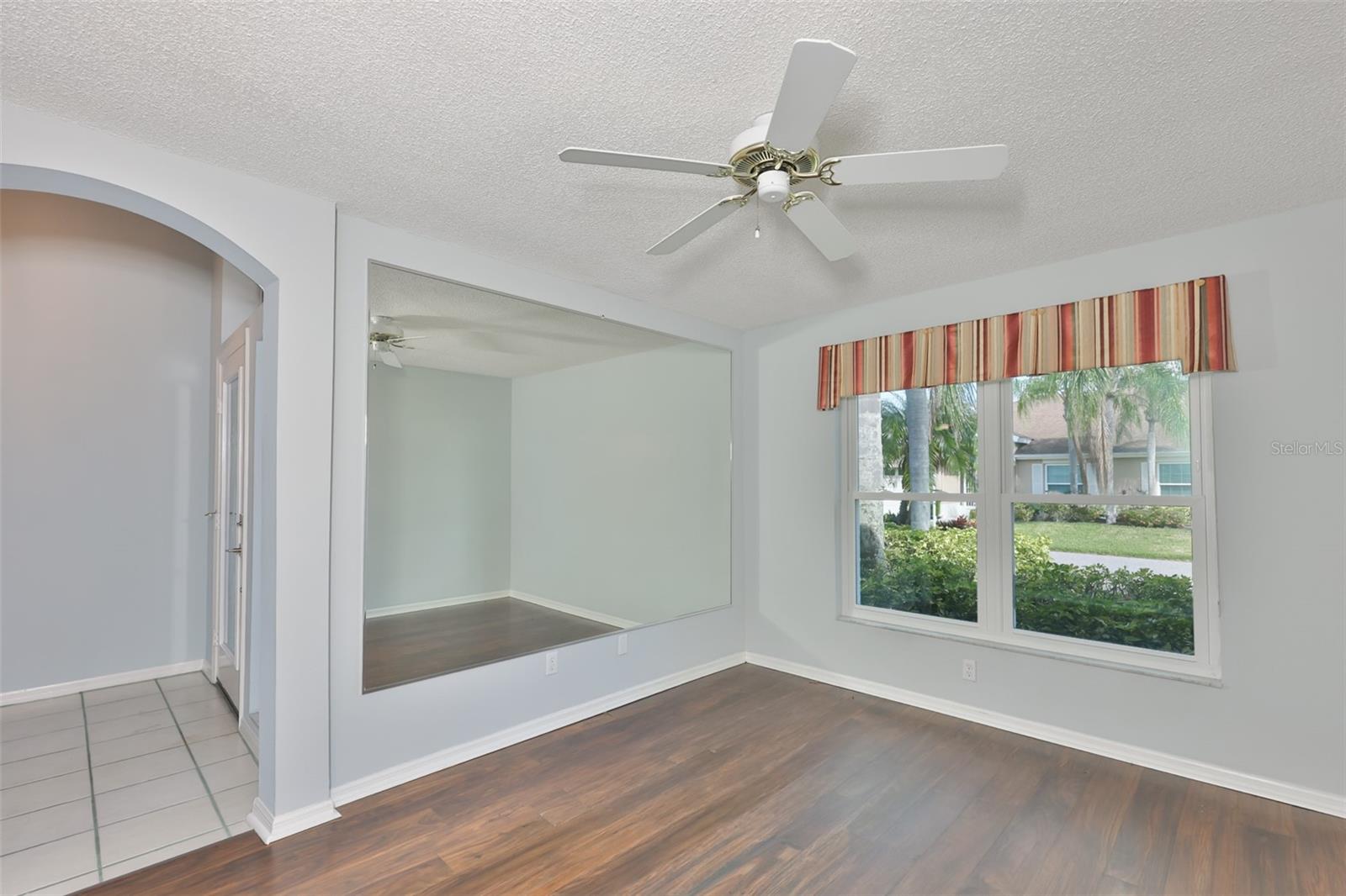 951 VILLEROY GREENS DR, SUN CITY CENTER, FL — photo 33