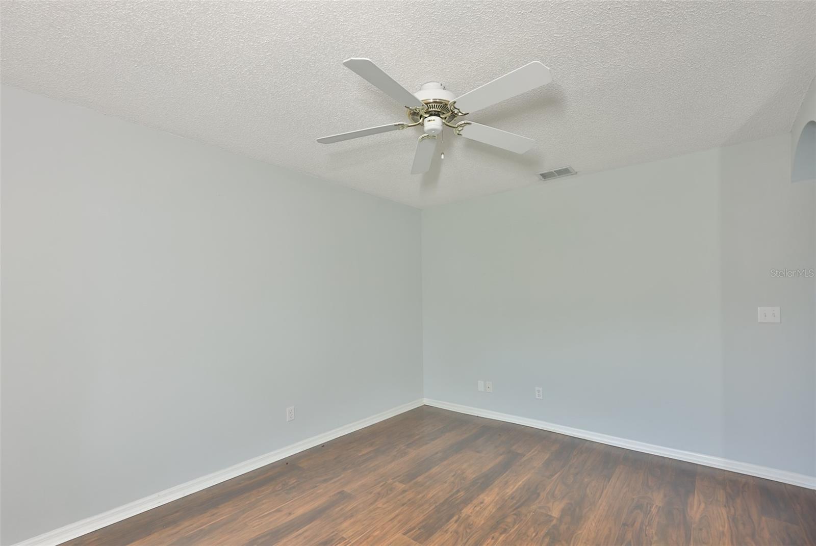 951 VILLEROY GREENS DR, SUN CITY CENTER, FL — photo 34