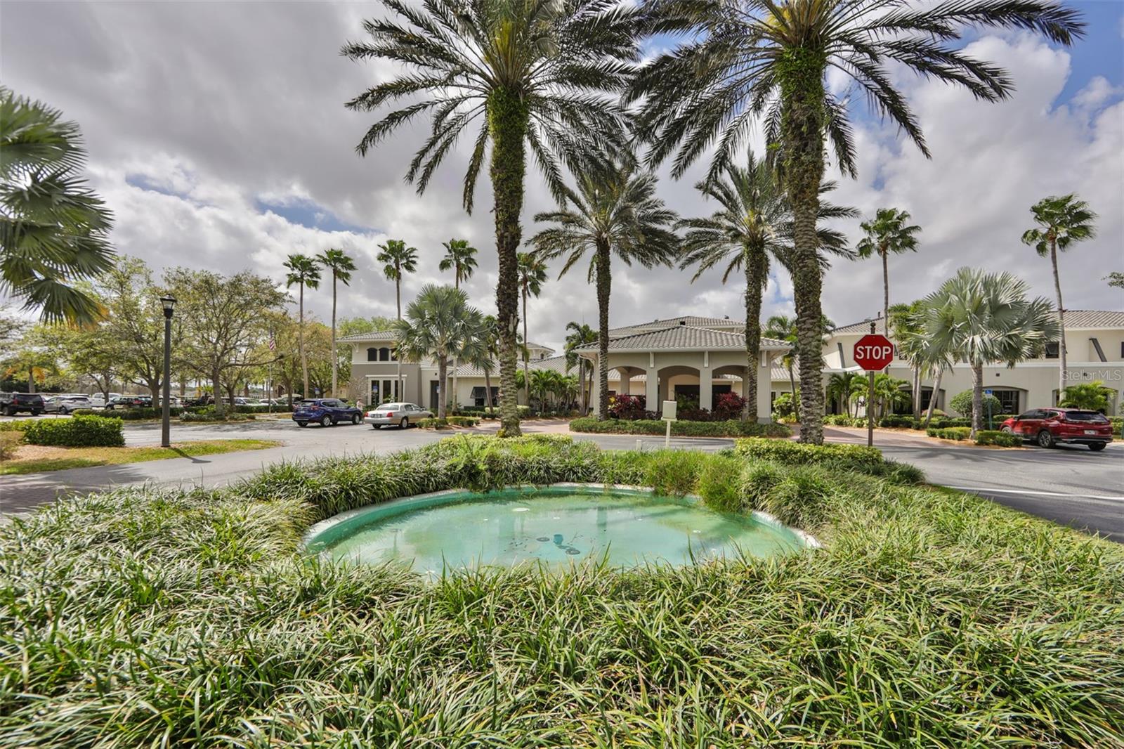 951 VILLEROY GREENS DR, SUN CITY CENTER, FL — photo 76