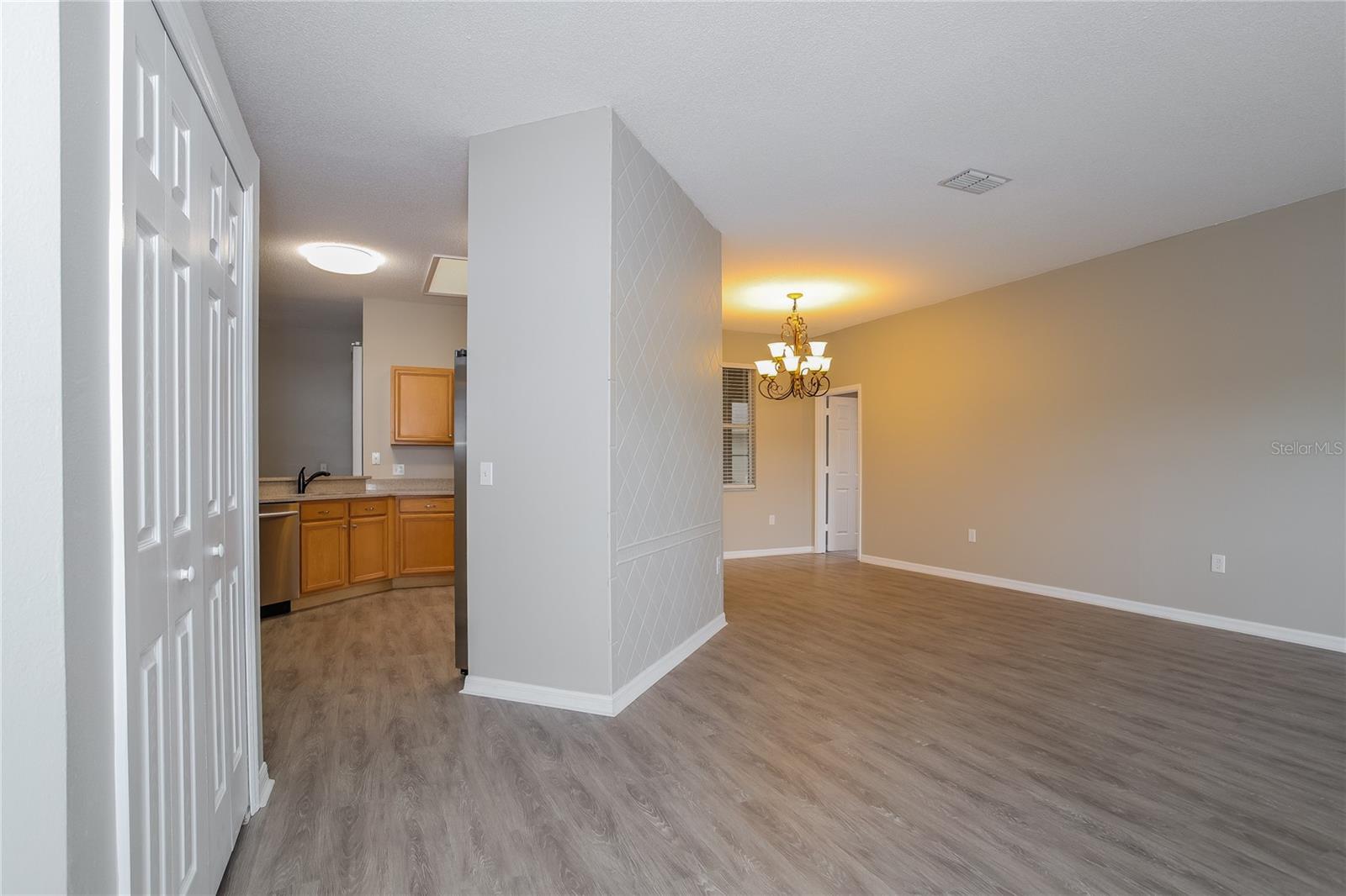 421 PEPPERMILL CIR, KISSIMMEE, FL — photo 4