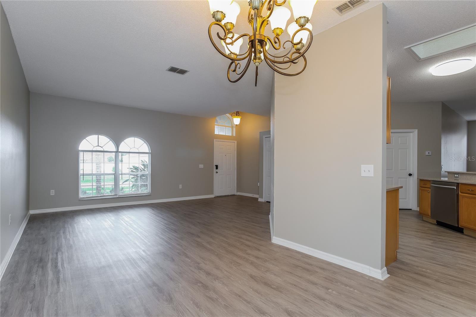 421 PEPPERMILL CIR, KISSIMMEE, FL — photo 5
