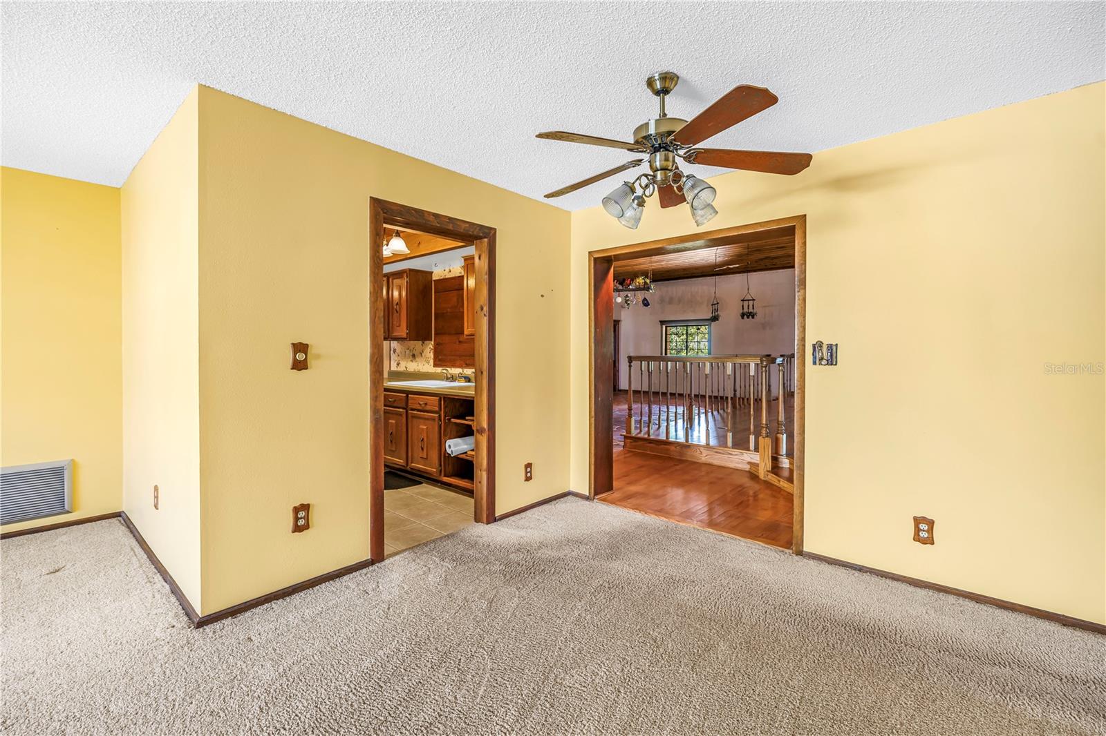 10657 DEL PRADO DR E, LARGO, FL — photo 25