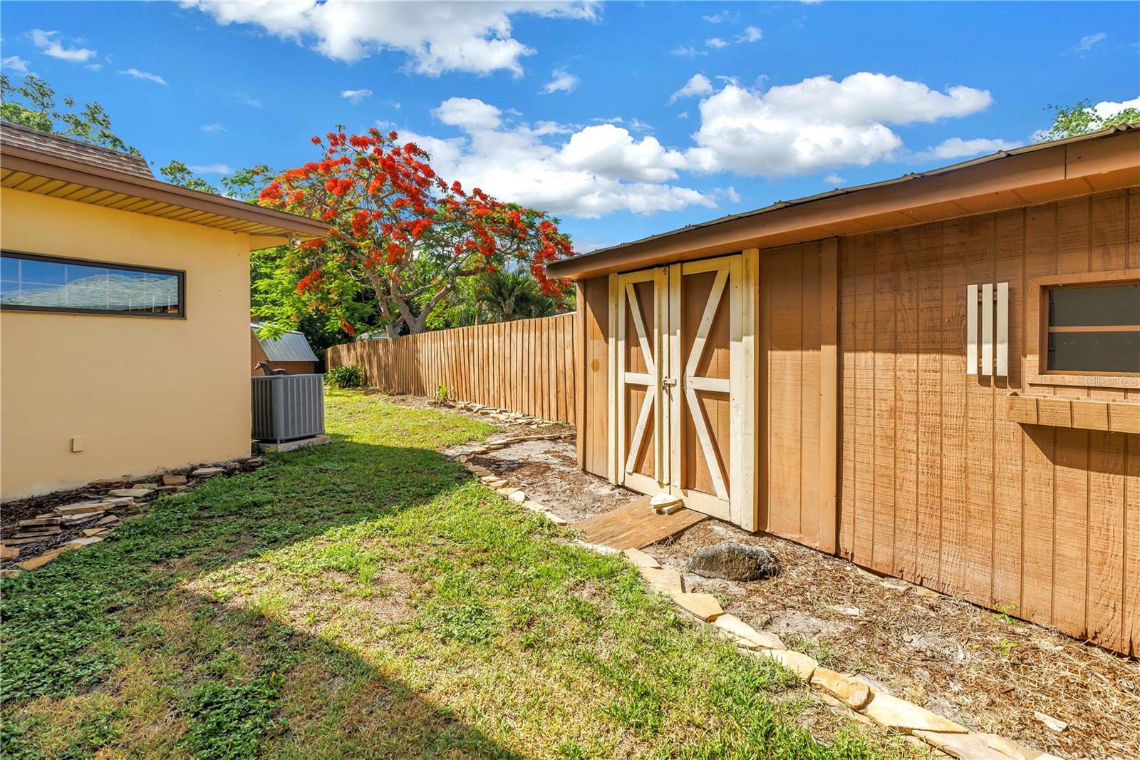 10657 DEL PRADO DR E, LARGO, FL — photo 55