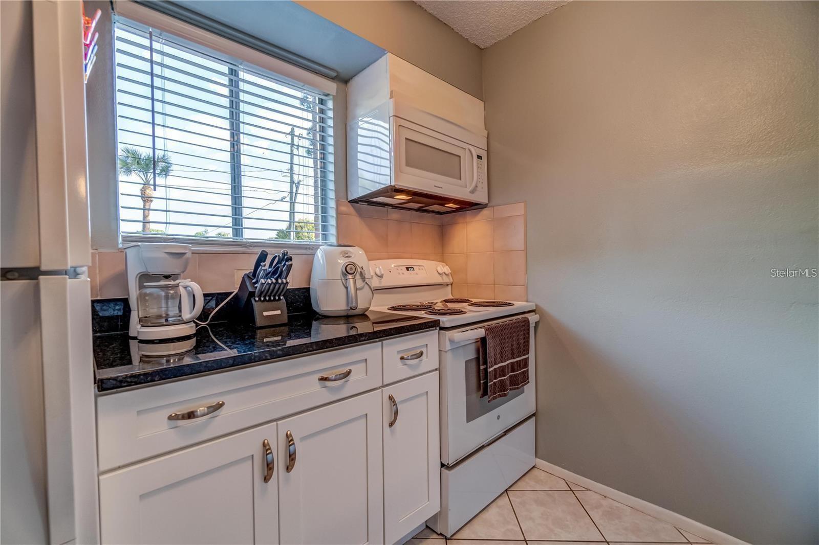 111 AIRPORT AVE W #107, VENICE, FL — photo 4