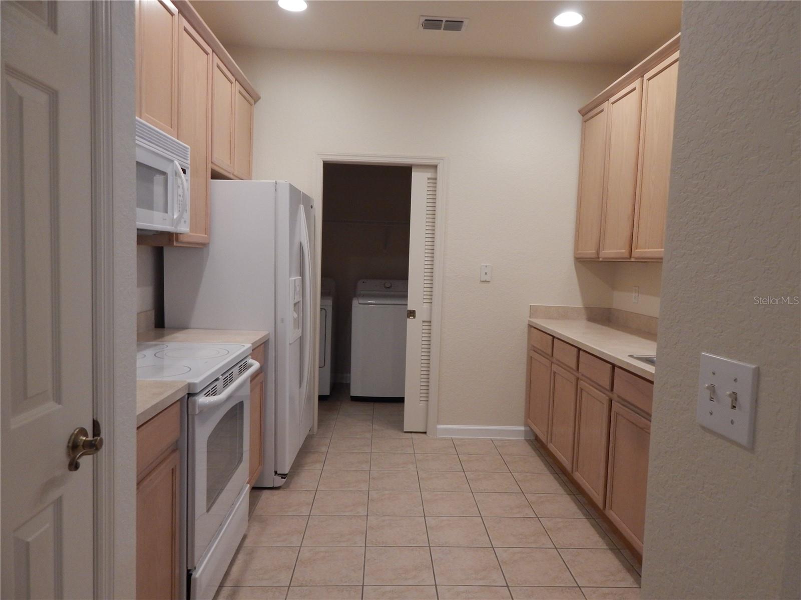 3300 WHITESTONE CIR #107, KISSIMMEE, FL — photo 16